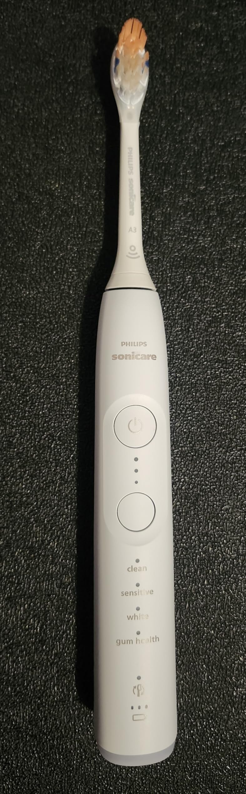 Philips Sonicare 7300 Series Electric Toothbrush with Next-Generation Sonicare Technology, Pressure Sensor, 12 Brushing Settings, 21-Day Runtime, Travel Case, Black, HX7421/07 customer photo 1