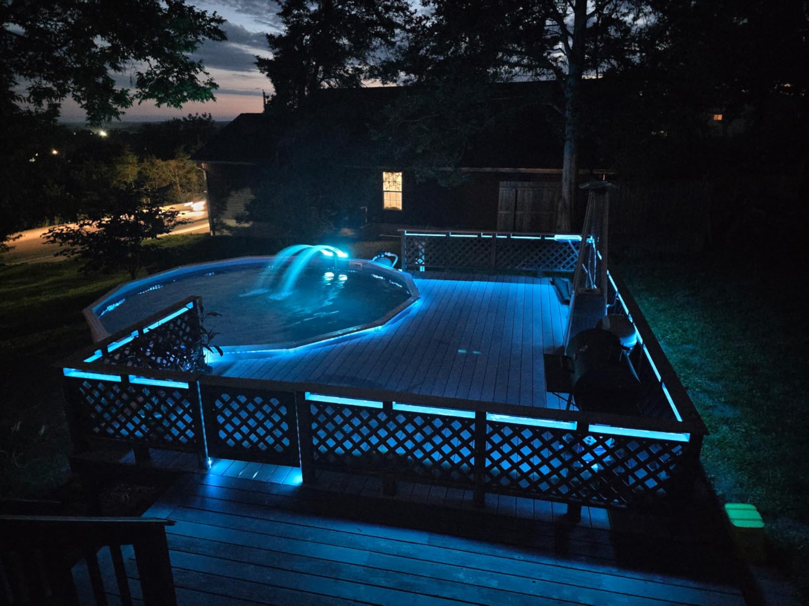 POOLHACKER Solar Pool Fountain with 10-Color LED Lights, Newly Refined Streamlined Design, Auto Dusk Sensor & Timer, Remote Control, Dual-Head Adjustable Spray for Above & Inground Pools customer photo 1