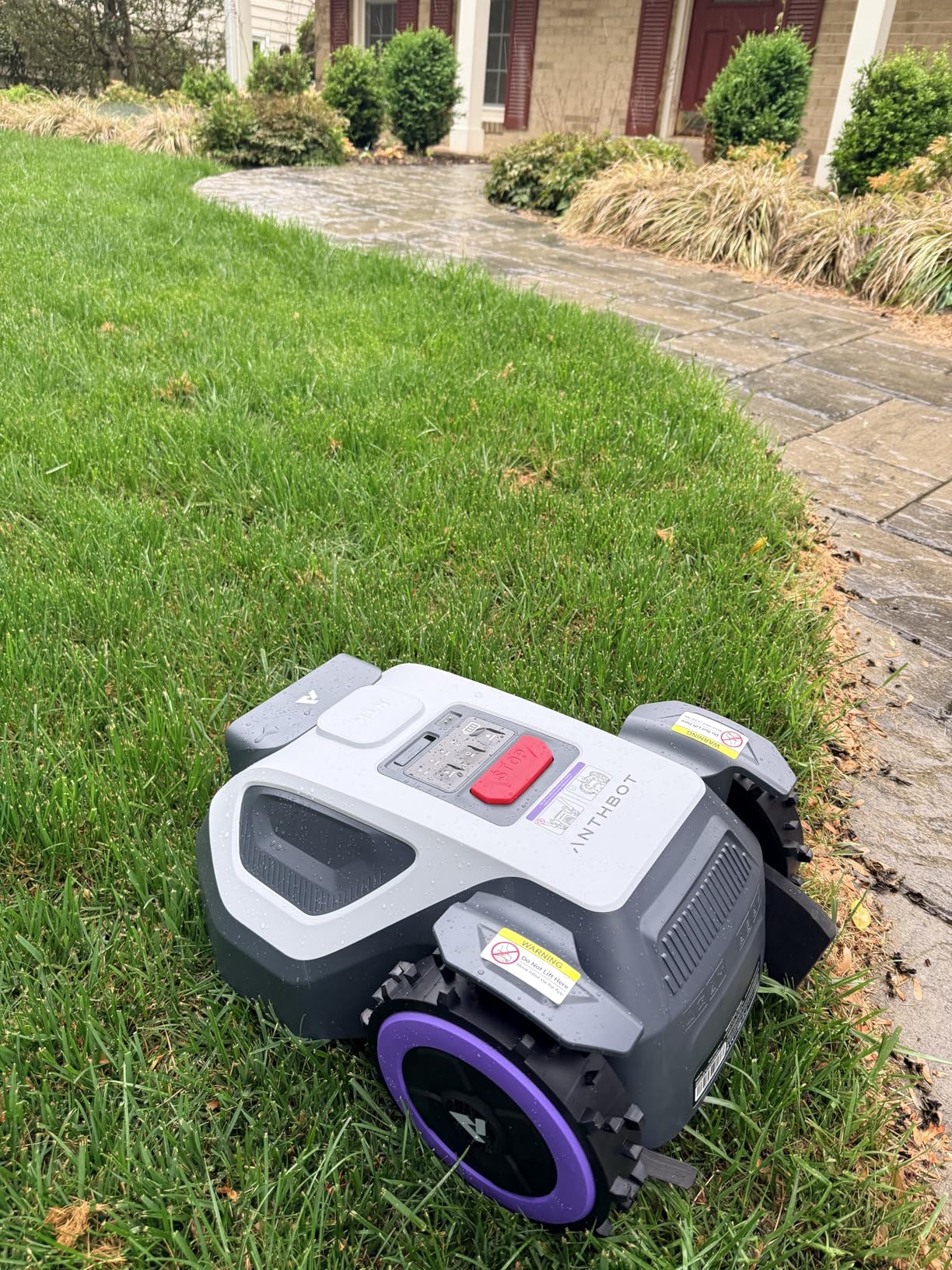 ANTHBOT M9 Robot Lawn Mower 1/4 Acre, Dual Vision+Full-Band RTK Robotic Lawnmower, No Perimeter Wire, App Control Obstacle Avoidance, 45% Slope, Cutting Height, Multi-Zone Mapping customer photo 2