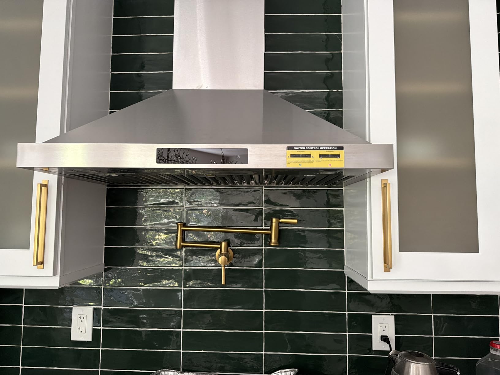 30 inch Under Cabinet Range Hood 1200 CFM with 4-Speed Gesture Sensing & Touch Control, Stainless Steel Kitchen Stove Vent Hoods with 2 LED Lights, Time Setting, Dishwasher-Safe Baffle Filters customer photo 2