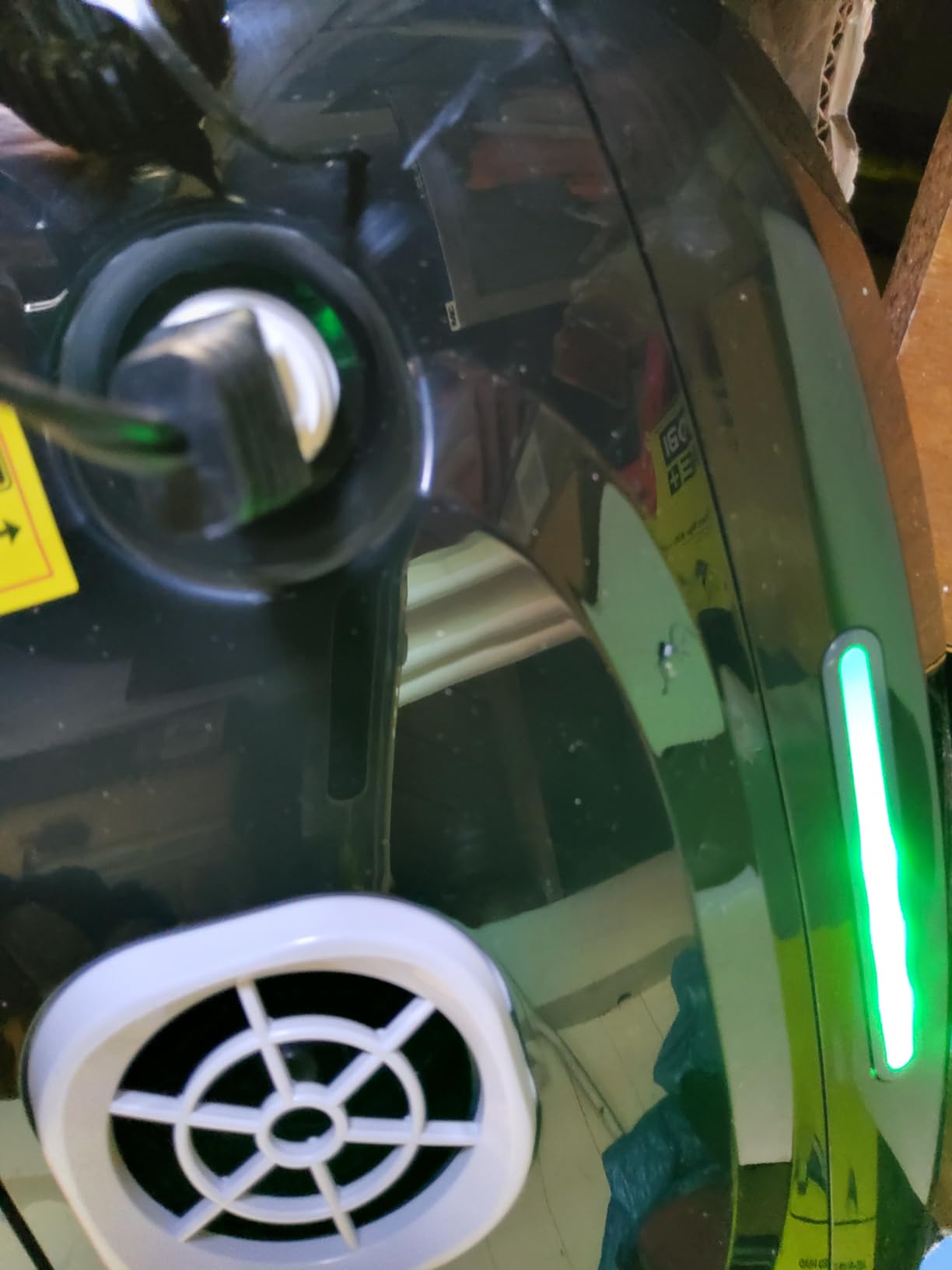 WYBOT C2 Cordless Robotic Pool Cleaner, Dual Filtrations, Floor, Wall & Waterline Cleaning, App Scheduling, Smart Navigation, Pool Vacuum for Inground Pools, Jet Black with Green Handle customer photo 2