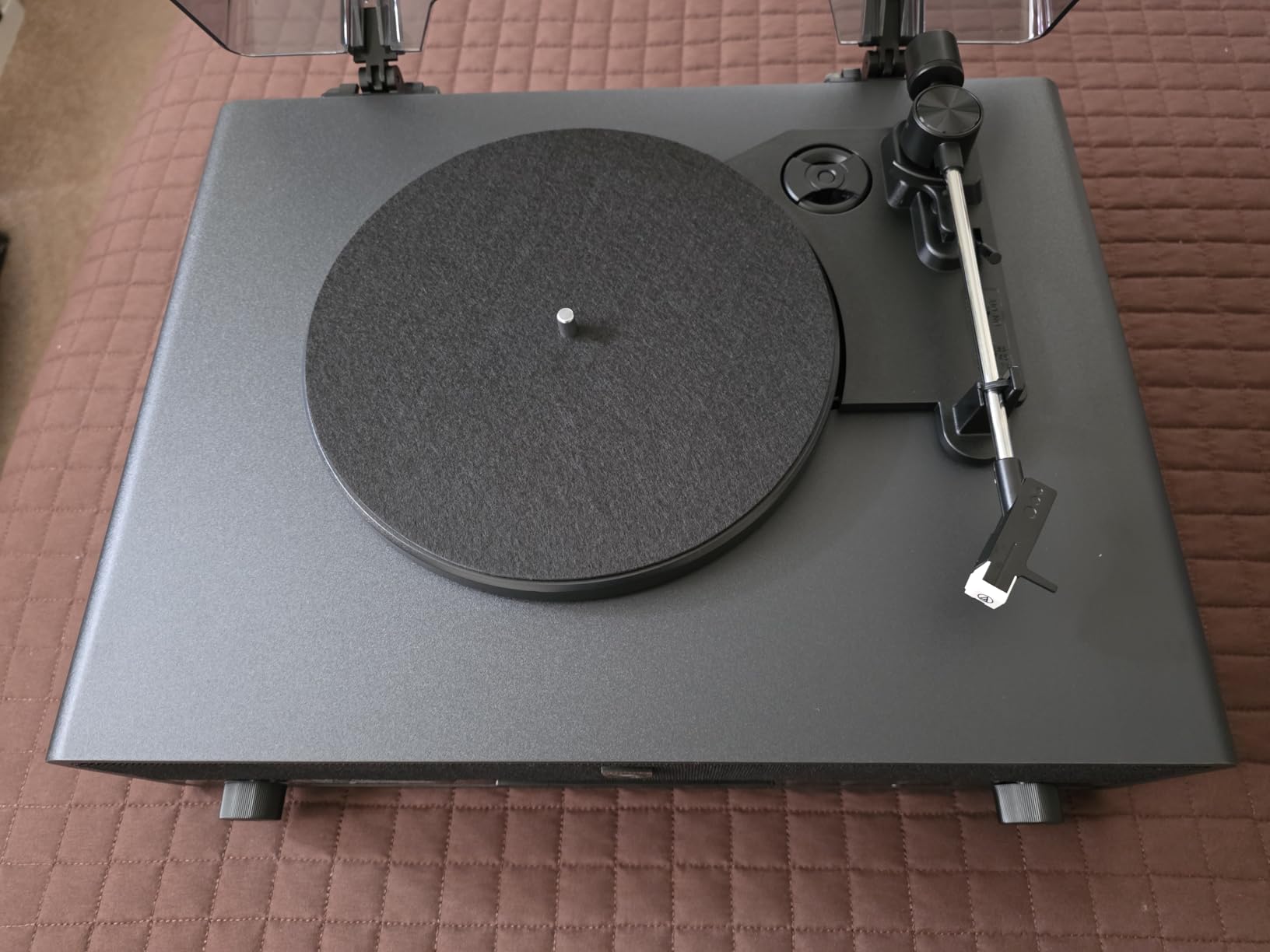 Record Player, All-in-One Bluetooth Turntable with Built-in Speakers, 3-Speed Belt-Drive Vinyl Record Player, Audio-Technica Stylus, Wireless Streaming in & Out, RCA/AUX/Headphone, Auto-Stop customer photo 2