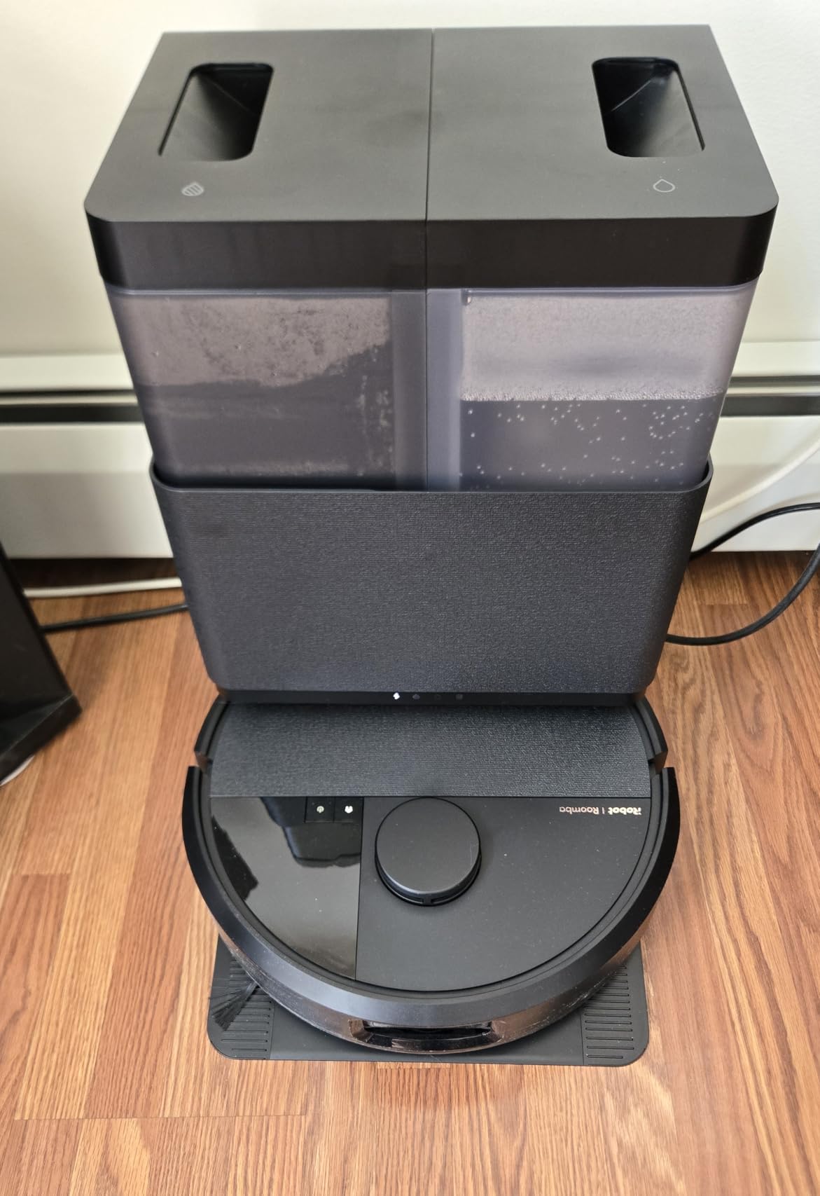 iRobot Roomba 505X Robot Vacuum & Mop Combo, 70x More Suction, Multifunction Dock, 75 Day AutoEmpty, Self-Cleaning & Hot Dry, Lifting Spinning Mop Pads, AI Smart Obstacle Avoidance, Ideal for Pet Hair customer photo 2