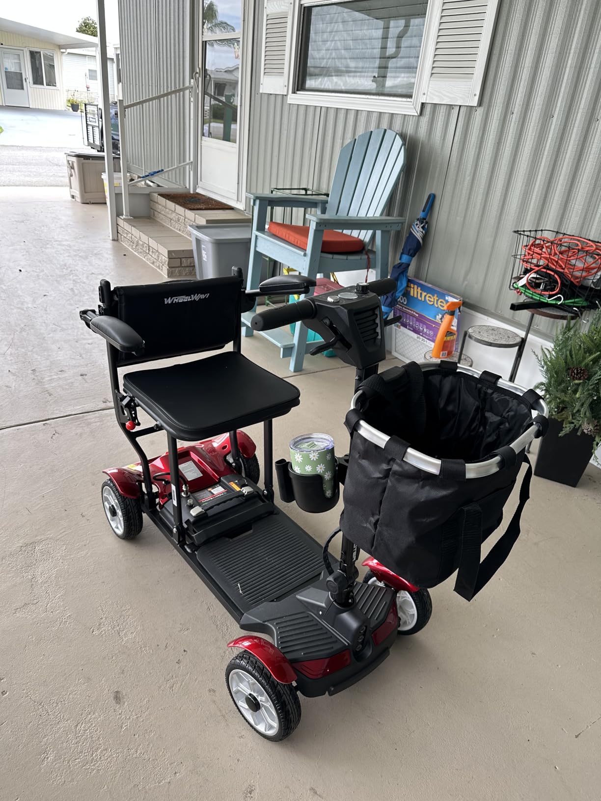 Wheelwavi Lightweight Mobility Scooter for Seniors, 20-25 Miles Portable Mobility Scooter for Travel, Removable Lithium Battery, Scooter for Adults with 330 lbs Capacity LED Headlights-RED customer photo 1