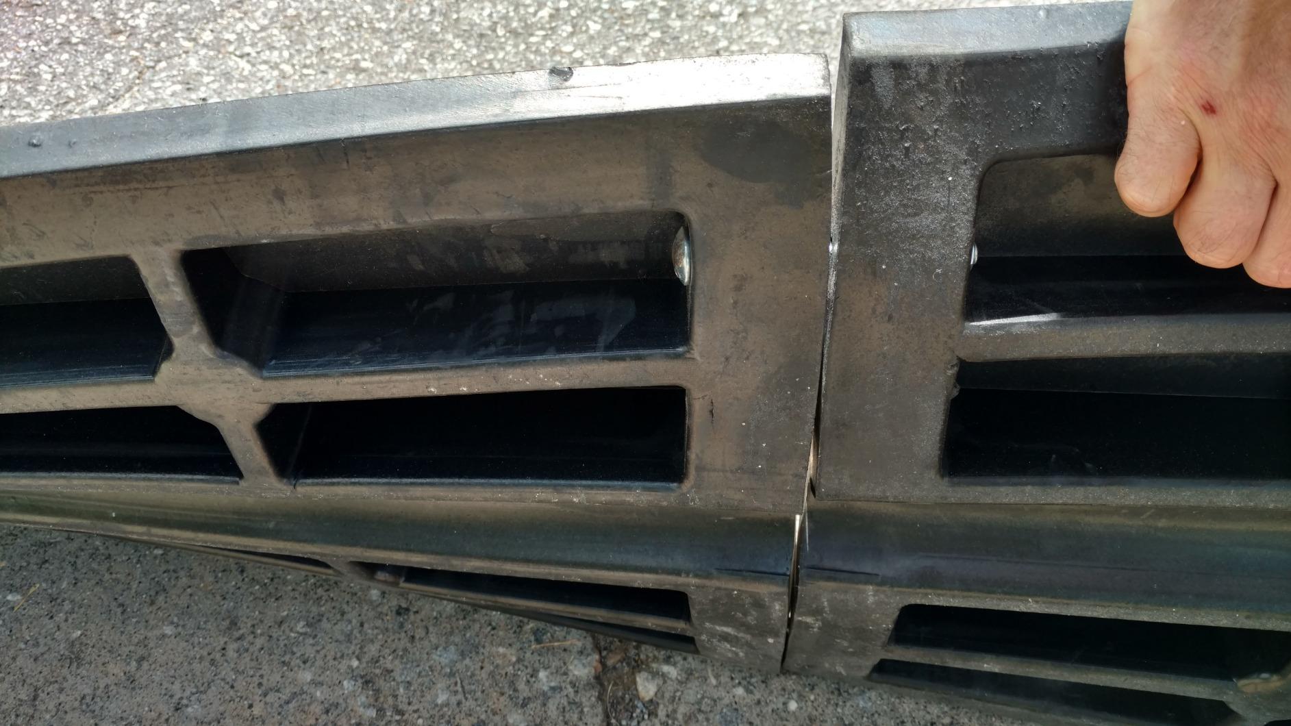 Car Vehicle Curbside Driveway Ramp - 4ft Heavy Duty Rubber Threshold Bridge Track Curb Ramp, for Loading Dock, Garage, Sidewalk, Truck, Scooter, Bike, Motorcycle, Wheelchair Mobility - Pyle PCRBDR21 customer photo 2