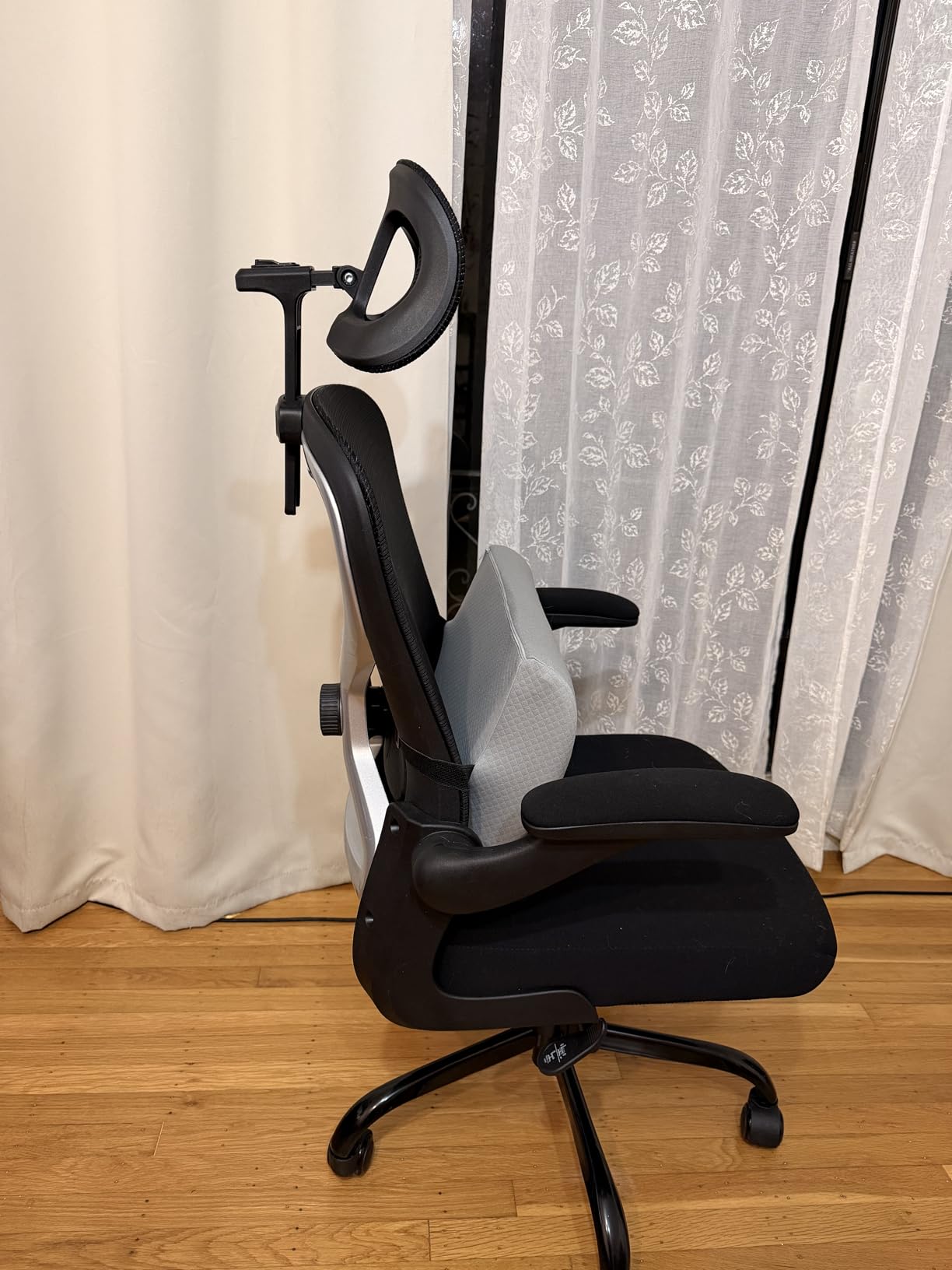 Home Office Desk Chairs, Ergonomic Office Chair with Lumbar Support & 3D Headrest, Computer Desk Chair with Flip-up Armrests, Perfect for Office or Study, Black/Silver customer photo 2