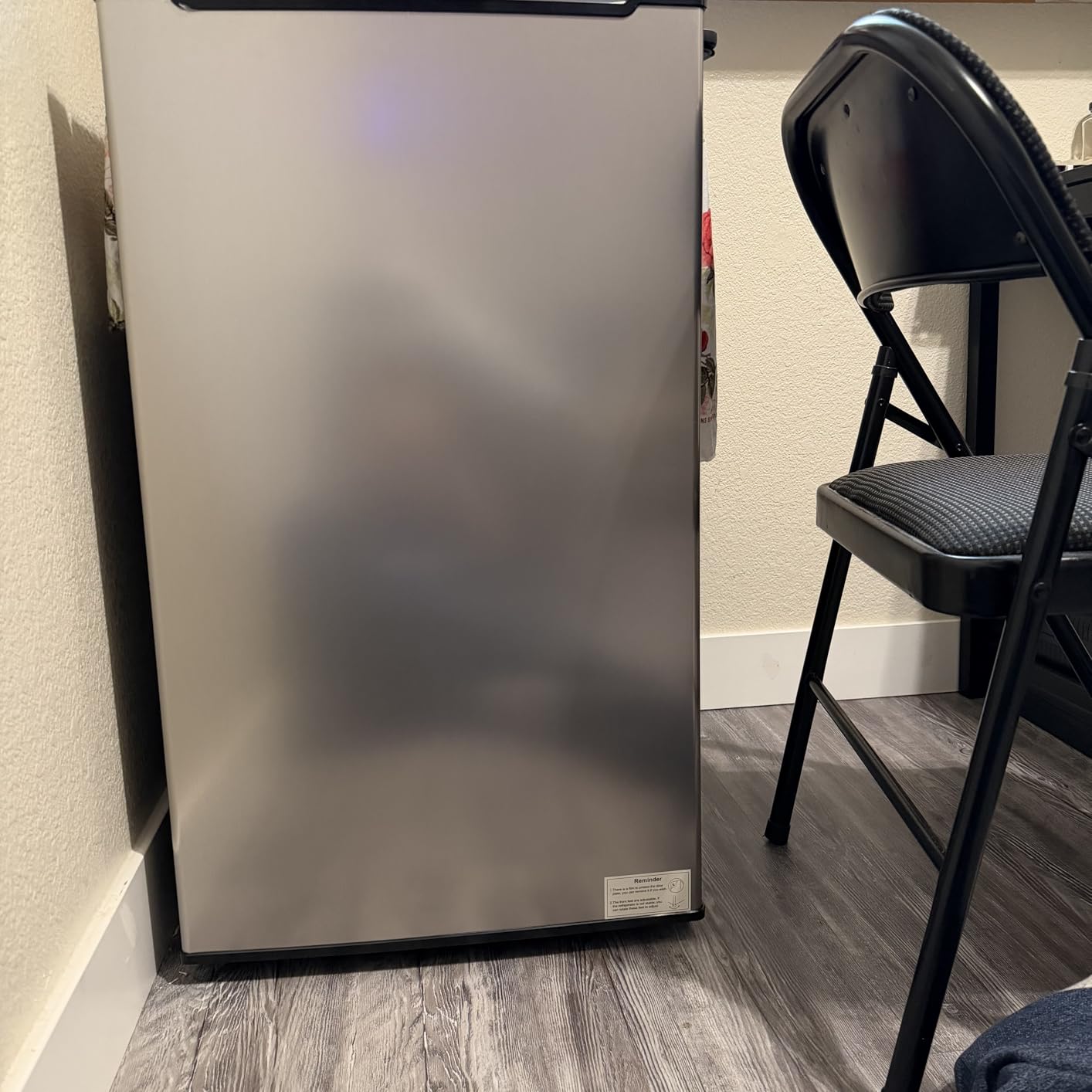 Mini Upright Freezer 3.6 Cubic Feet Mini Freezer, Single Door Compact Freezer with Reversible Stainless Steel Door, 3-Speed Temperature Adjustment Small Freezer for Home, Glossy Silver customer photo 1
