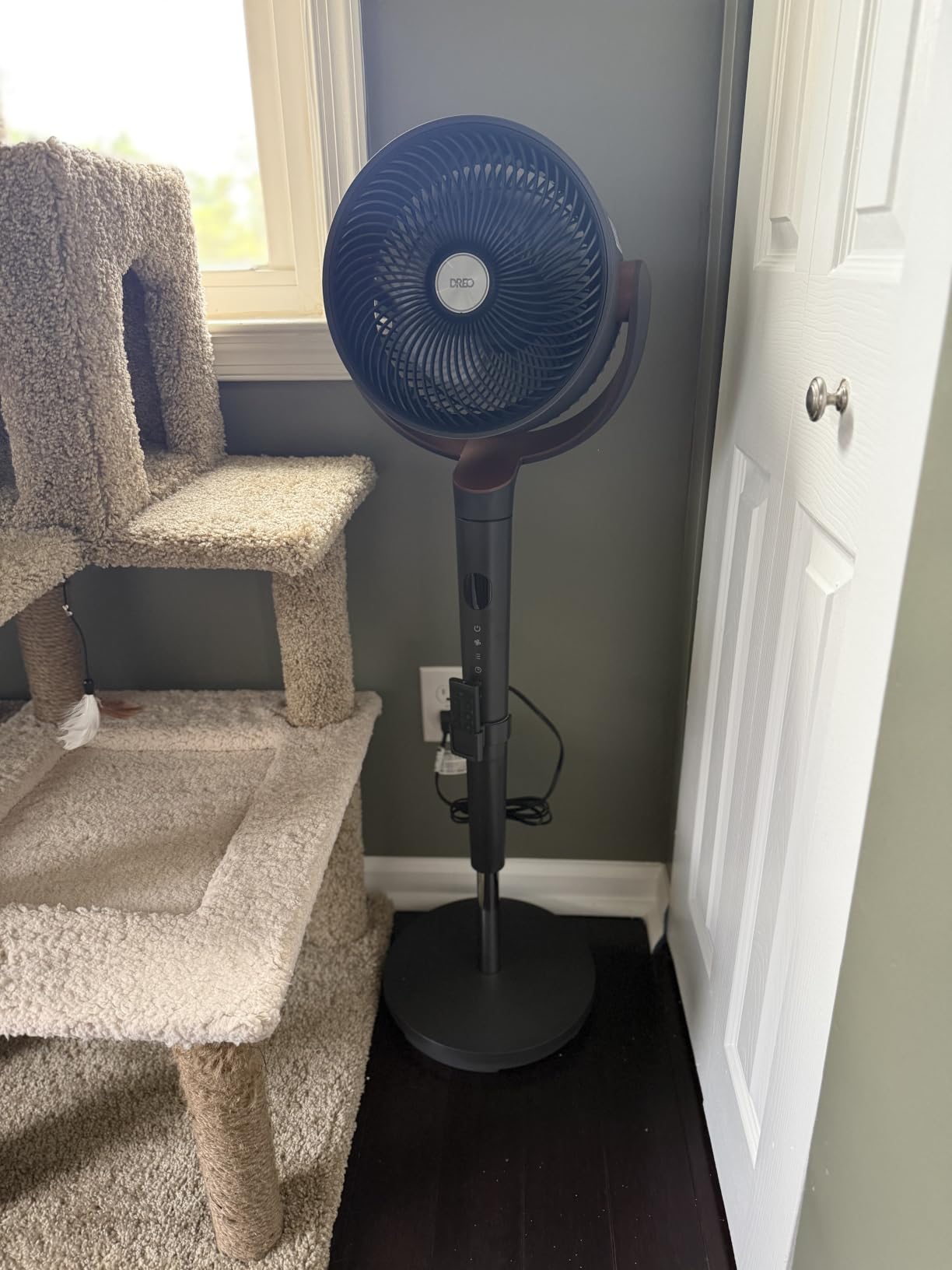 DREO Fan for Bedroom, 120° Oscillating Standing Fans, Quiet Floor Fan with DC Motor, 100ft Pedestal Fans for Room, 9 Speeds, 4 modes, 20dB, 120° Manual Vertical, 37-42
