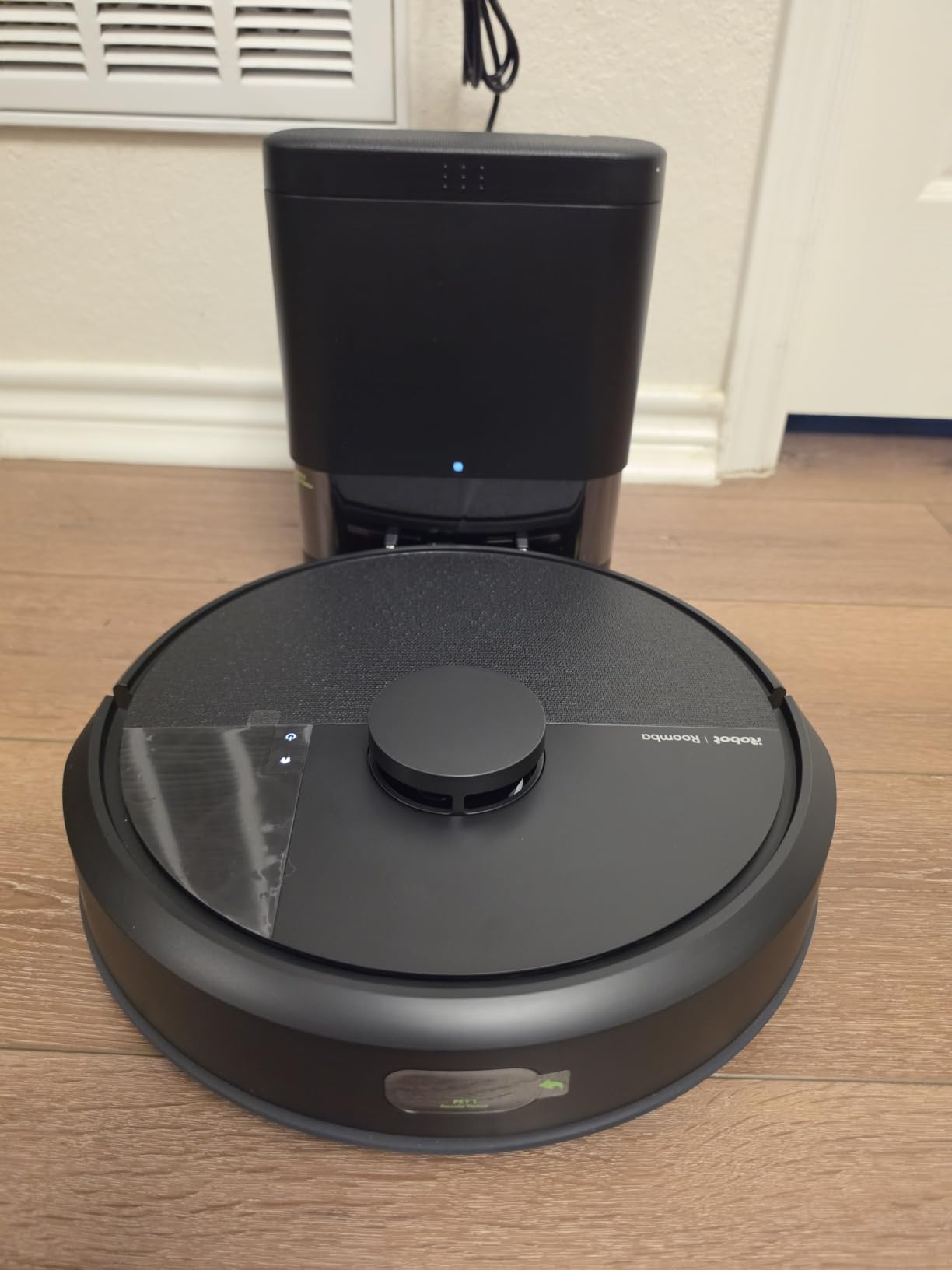 iRobot Roomba 105X Combo Robot Vacuum & Mop with AutoEmpty Dock, Self-Emptying for Up to 75 Days, 70x Power-Lifting Suction, Smart LiDAR Mapping, App & Voice Control, Ideal for Homes with Pets & Kids customer photo 1