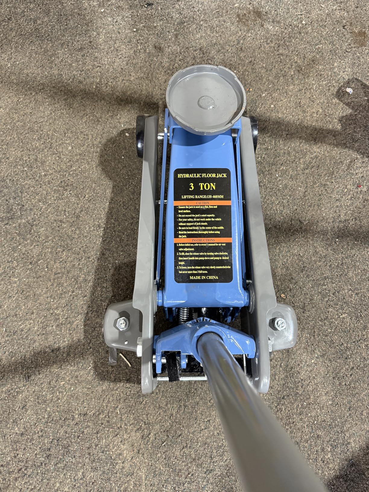LARBANKE 3 Ton Floor Jack with 360° Swivel Castors,Heavy-Duty Floor Jack Load Capacity up to 6,600 lbs,Carbon Steel Jack for Rapid Lifting,Range from 5.31''-18.11'',Suitable for a Wide Range of Cars customer photo 2