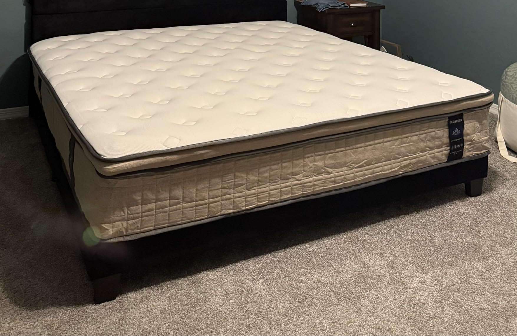 BedStory 14 inch Medium Firm Queen Mattress - Pain-Relieving Hybrid Mattress for Extra Lumbar & Hip Support - Queen Bed in a Box - 365-Night Trial - No Odor, Fiberglass-Free, CertiPUR-US Certified customer photo 1