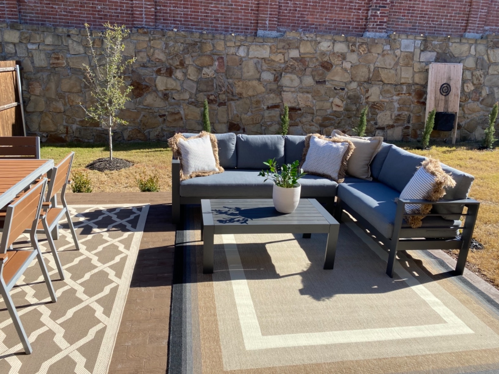 Wisteria Lane 6 Pieces Aluminum Patio Furniture Set with Umbrella, All Weather Oversized Outdoor Furniture Set with Deep Seat and Back Cushion, Patio Conversation Sets with Wide armrest, Blue & Navy customer photo 1
