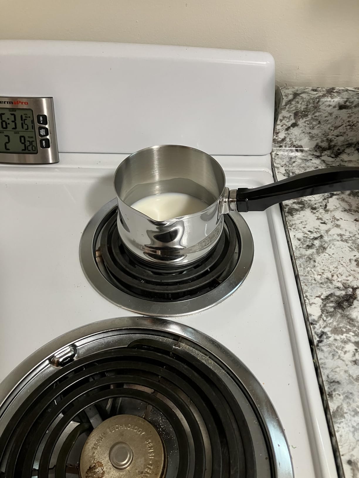 Farberware Classic Series Stainless Steel Induction 12 Quart Stock Pot with Lid, Silver customer photo 1