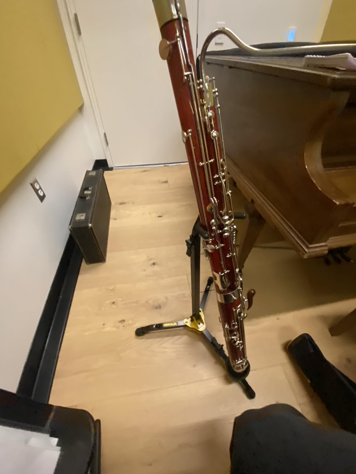 Hercules DS561B Bassoon/Bass Clarinet Stand customer photo 2