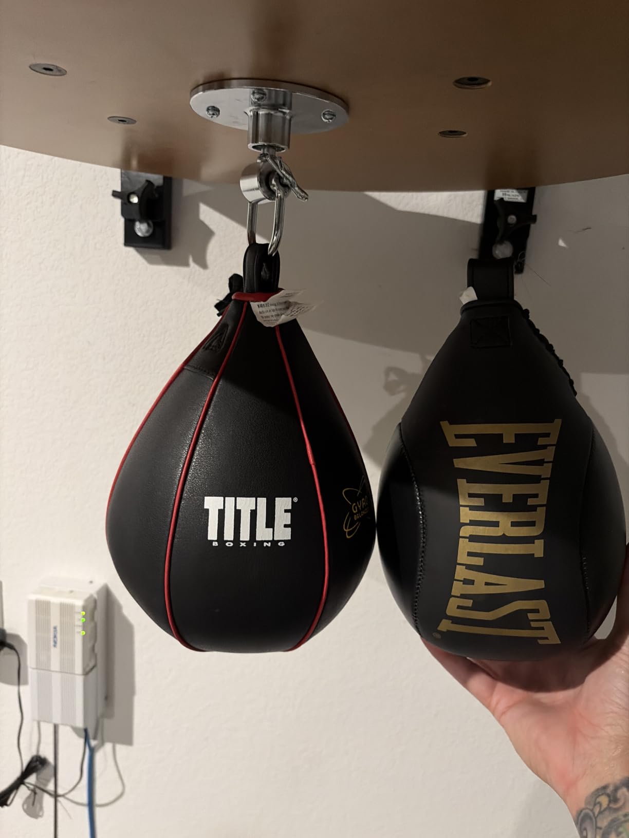 TITLE Boxing Gyro Balanced Leather Speed Bag: Speed Bag for Boxing, Speedbag, Boxing Equipment, Punching Bag customer photo 1