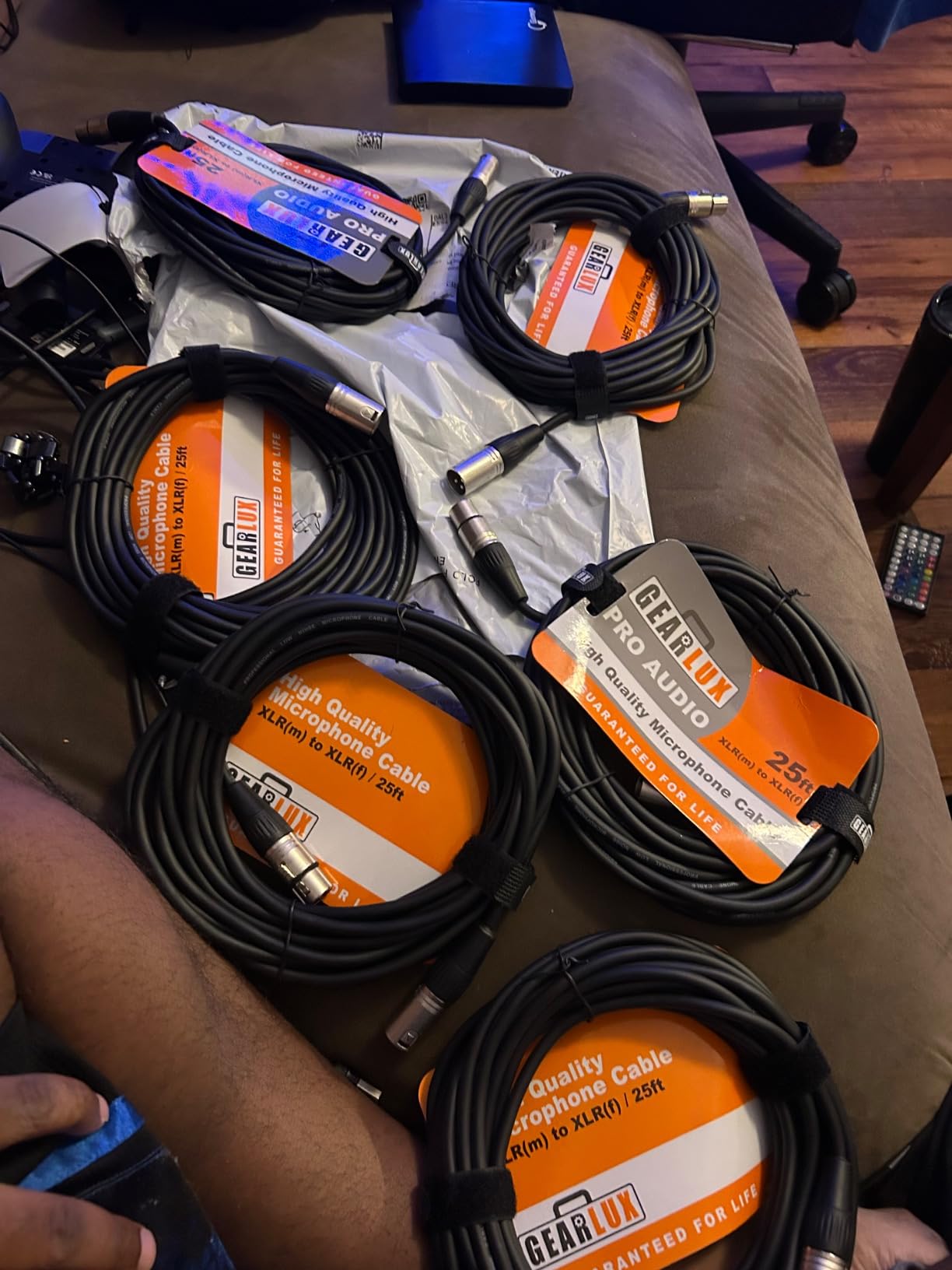 Gearlux XLR Microphone Cable, Fully Balanced, Male to Female, 25 Feet - Single Pack customer photo 2