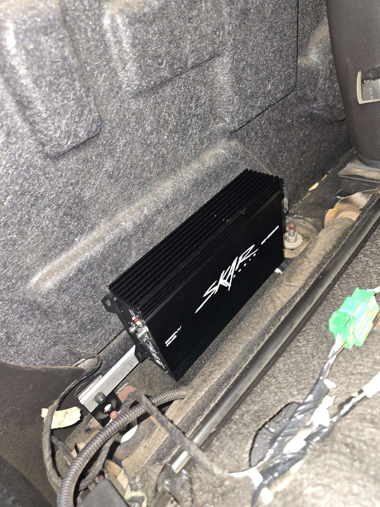 Skar Audio RP-800.1D Monoblock Class D MOSFET Amplifier with Remote Subwoofer Level Control, 800W customer photo 1