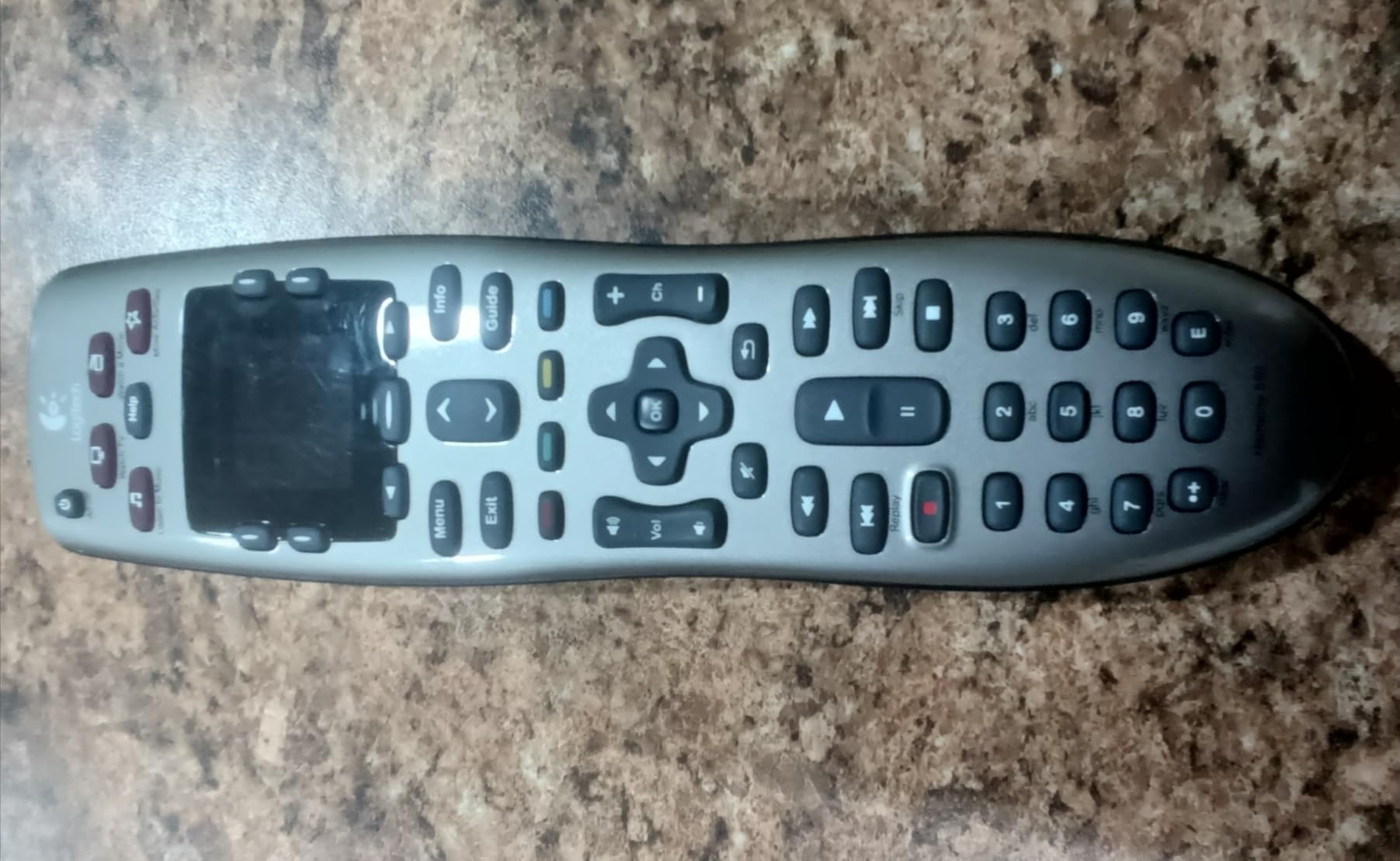 Logitech Harmony 650 Remote Control - Silver (915-000159) (Renewed) customer photo 2