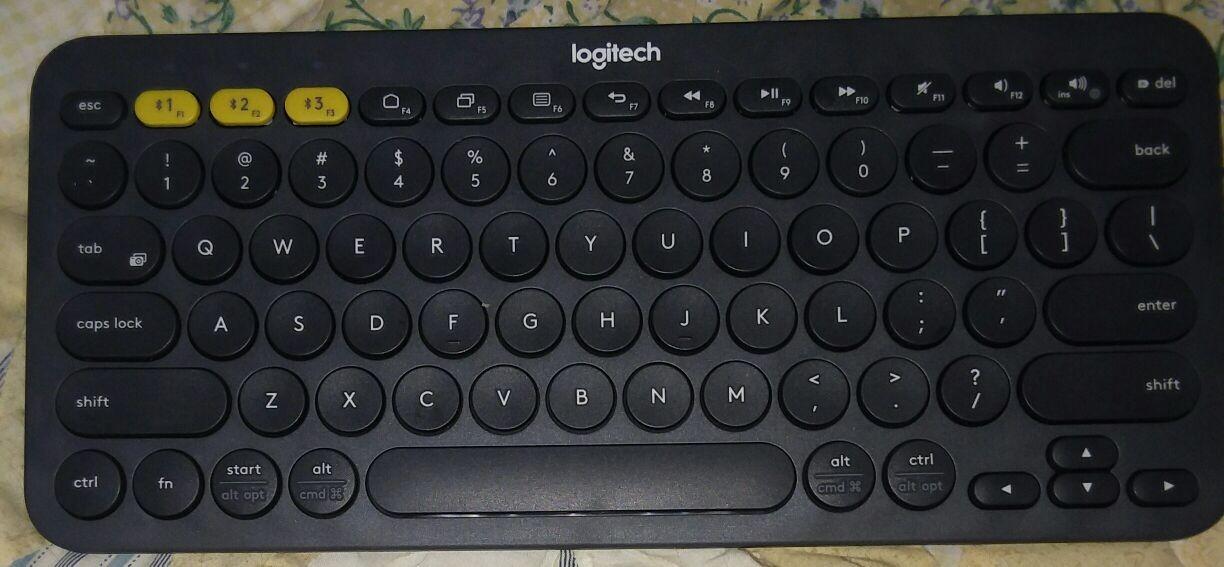Logitech K380 Multi-Device Bluetooth Keyboard - with FLOW Cross-Computer Control and Easy-Switch up to 3 Devices - Dark Grey customer photo 2