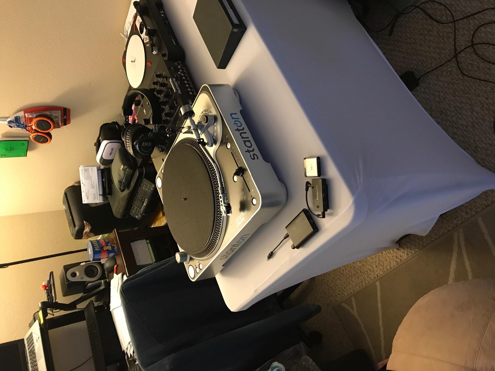 Numark PT01 Scratch | DJ Turntable for Portablists customer photo 1