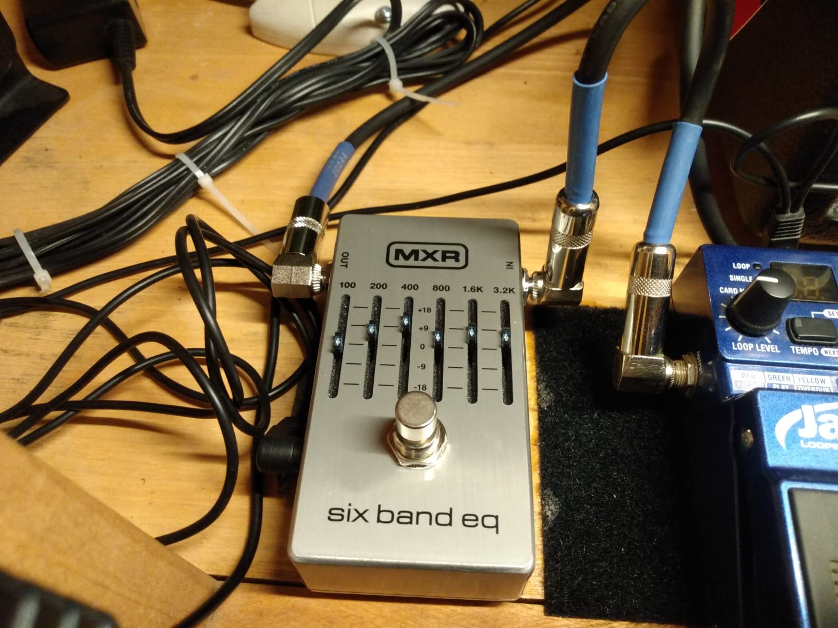 MXR Six Band EQ Guitar Effects Pedal customer photo 2
