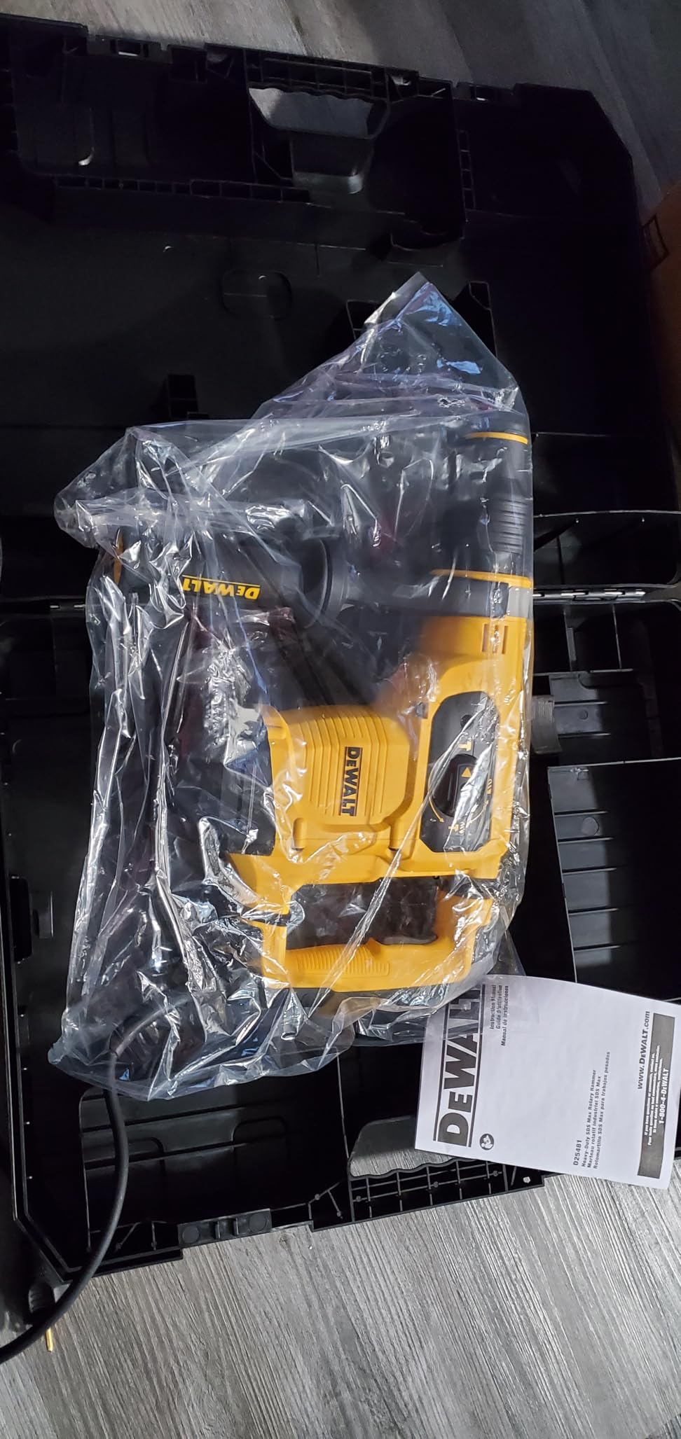 DEWALT Rotary Hammer/Drill Combination Kit, SDS MAX, 40mm (D25481K) customer photo 2