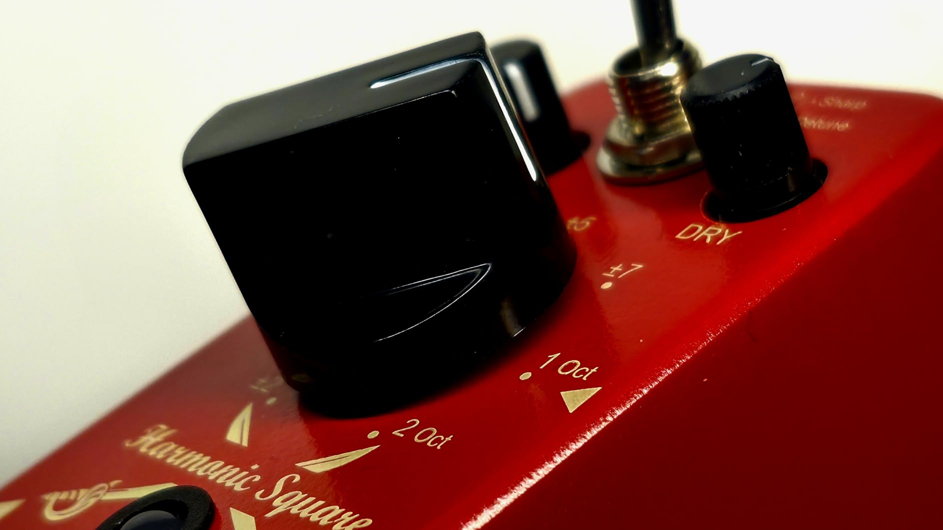 Donner Octave Guitar Pedal, Harmonic Square Digital Octave Mini Pedal Pitch Shifter customer photo 1