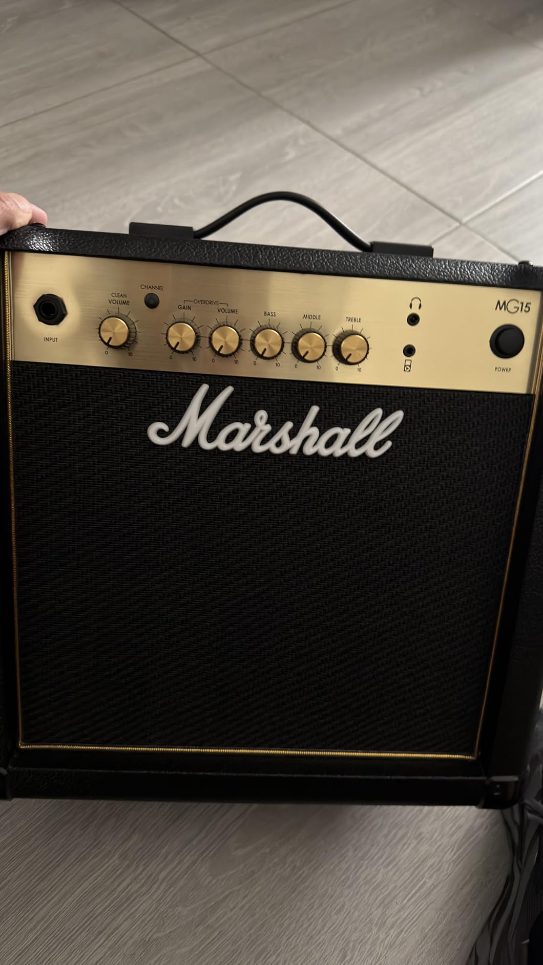 Marshall MG15G Combo Guitar Amplifier - Clean and Gain Channels | 3-Band EQ | 3.5 mm Headphones Out | 15W Output - Black customer photo 2