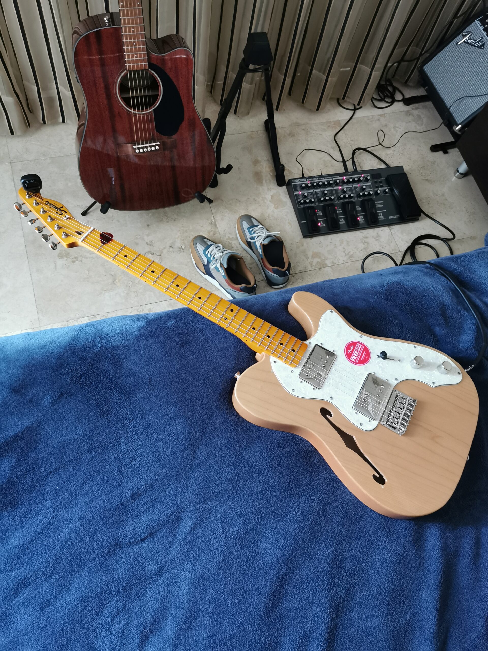 Squier Classic Vibe 70s Thinline Telecaster Electric Guitar, Natural, Maple Fingerboard customer photo 1