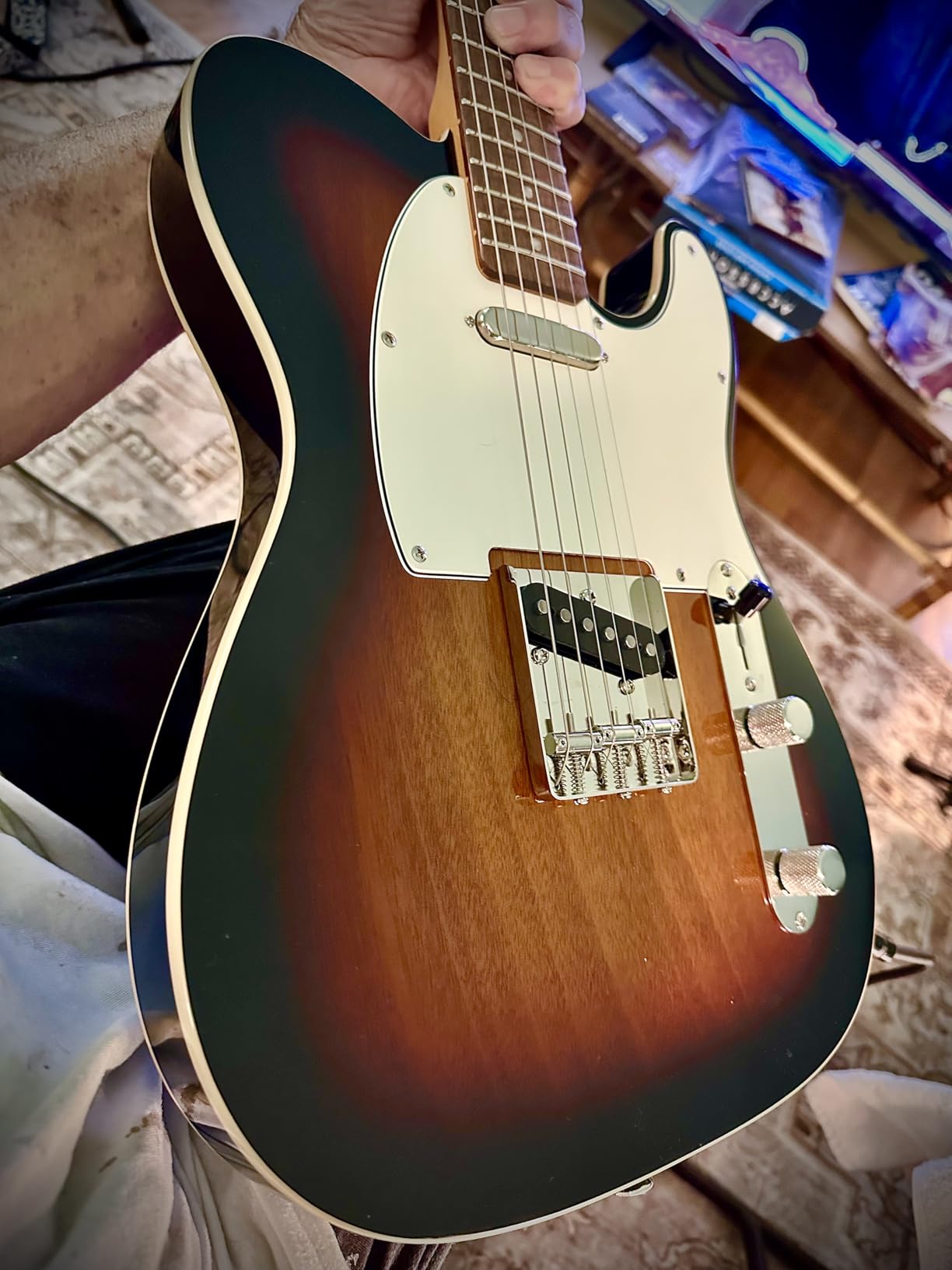 Squier Classic Vibe 60s Custom Telecaster Electric Guitar, 3-Color Sunburst, Laurel Fingerboard customer photo 1