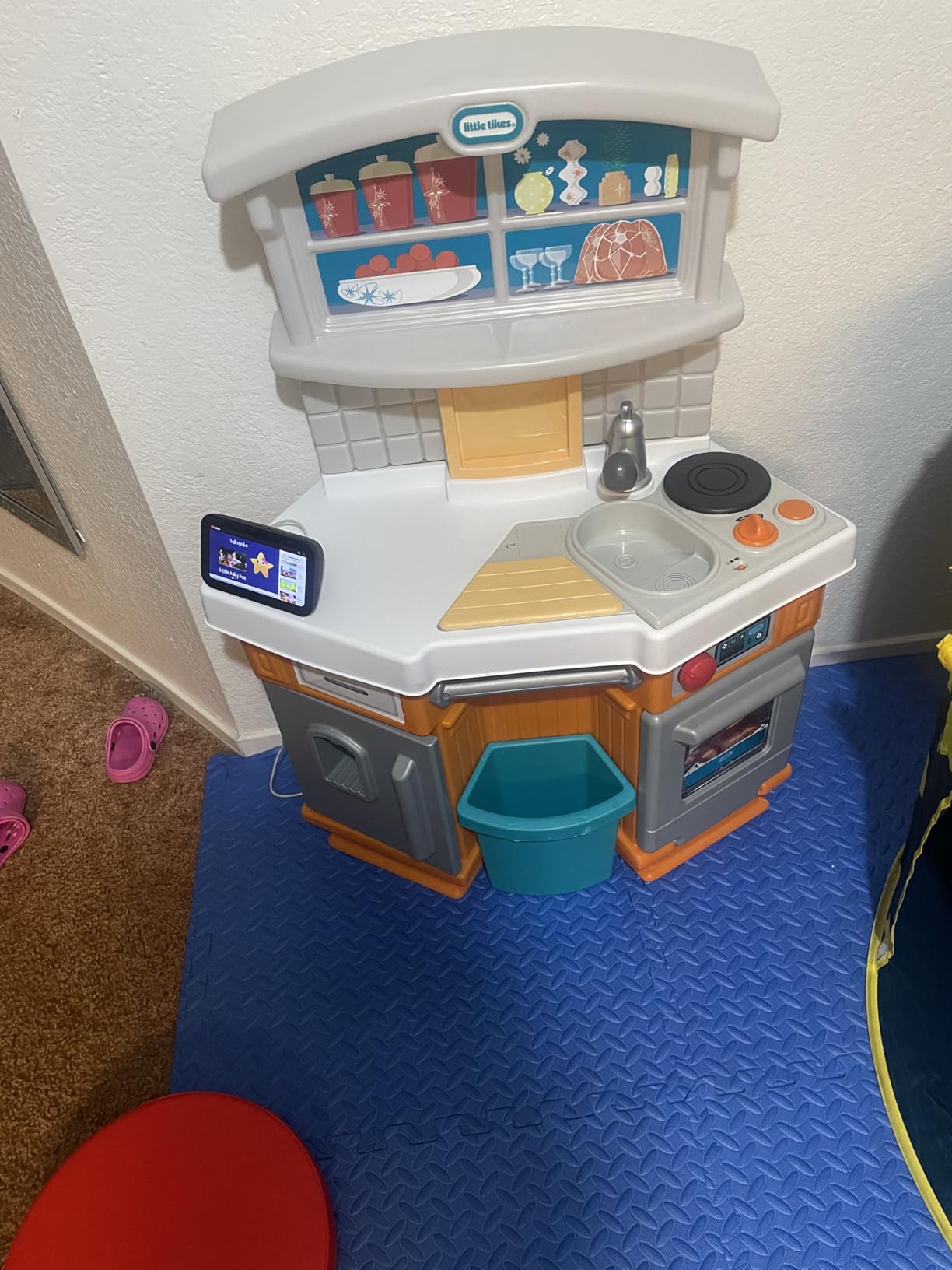 Little Tikes Home Grown Kitchen - Role Play Realistic Kitchen Real Cooking & Water Boiling Sounds Kitchen Accessories Set for Girls Boys customer photo 1