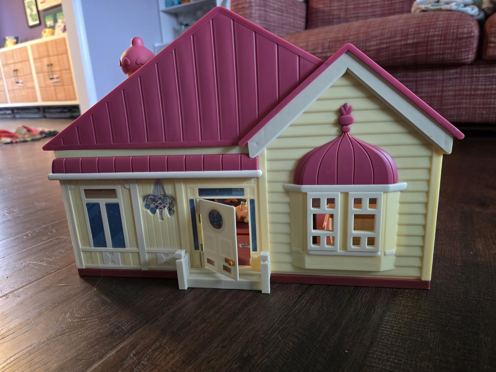 Bluey Toy House Mega Bundle Family Home & BBQ Playhouse Toys, Bingo, Bandit, Chilli, Kids Doll House Playset for Toddlers 3-5, Amazon Exclusive customer photo 2