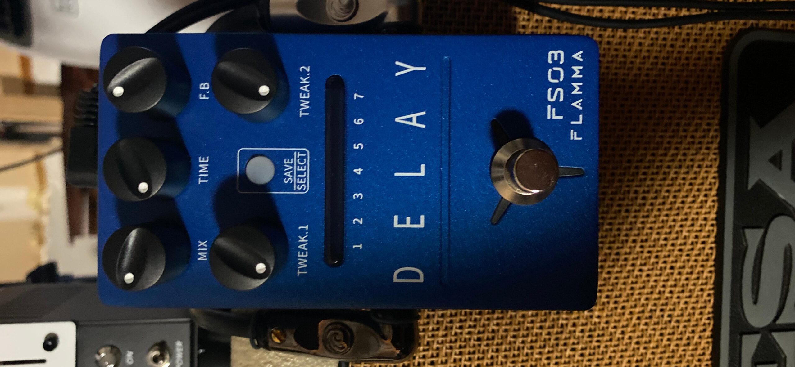 FLAMMA FS03 Electric Guitar Delay Effects Pedal with Looper Stereo Digital Sound 6 Delay Effects Storable Preset Tap Tempo Trail On True Bypass customer photo 2