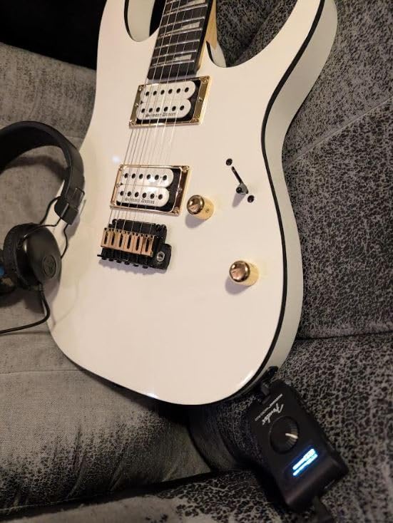 Fender Mustang Micro Personal Headphone Guitar Amplifier, 12 Amp Models, 12 Effects, Bluetooth Audio Streaming, Rechargeable, USB-C Recording, with 2-Year Warranty customer photo 2