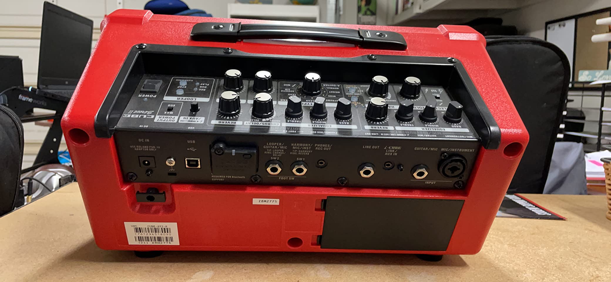 Roland Cube Street II | Portable Battery-Powered Stereo Amplifier | Ideal for Street Performers | Supports Mics, Instruments & Audio Devices | Built-in Amps, FX & Looper customer photo 1