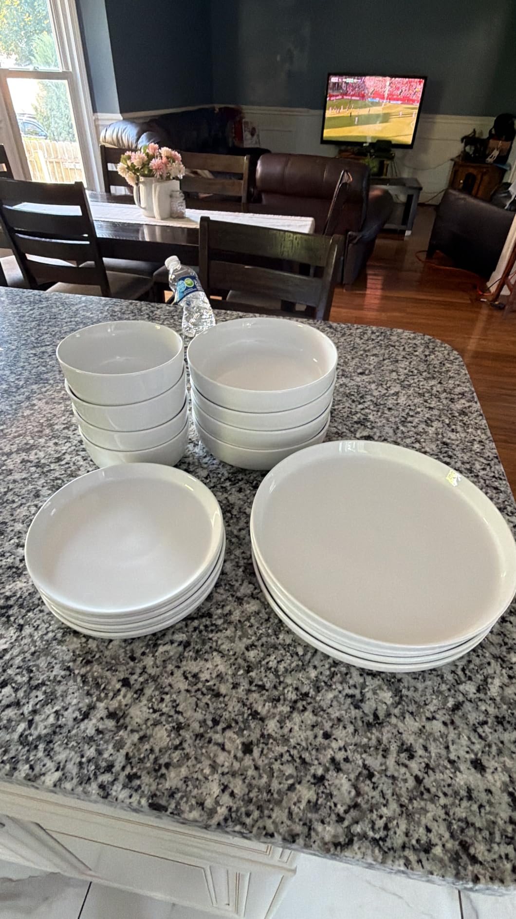 Gibson Home Oslo Dinnerware Set for 4, 16-Piece White Porcelain Plates and Bowls - Ceramic Dish Set | Microwave & Dishwasher Safe customer photo 2