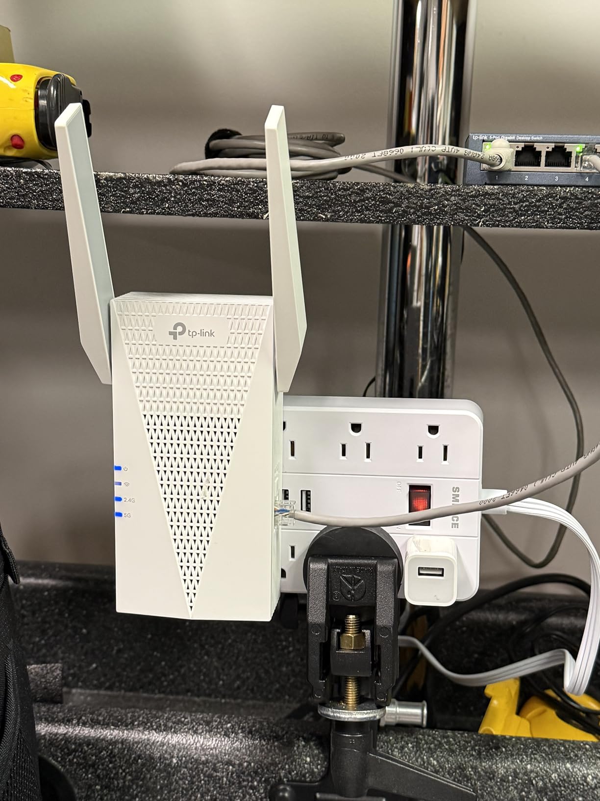 TP-Link AX3000 WiFi 6 Range Extender | PCMag Editor's Choice | Dual-Band Wireless Repeater w/Ethernet Port | Up to 2400 Sq. Ft., 64 Devices | Internet Signal Booster | APP Setup | EasyMesh (RE715X) customer photo 2