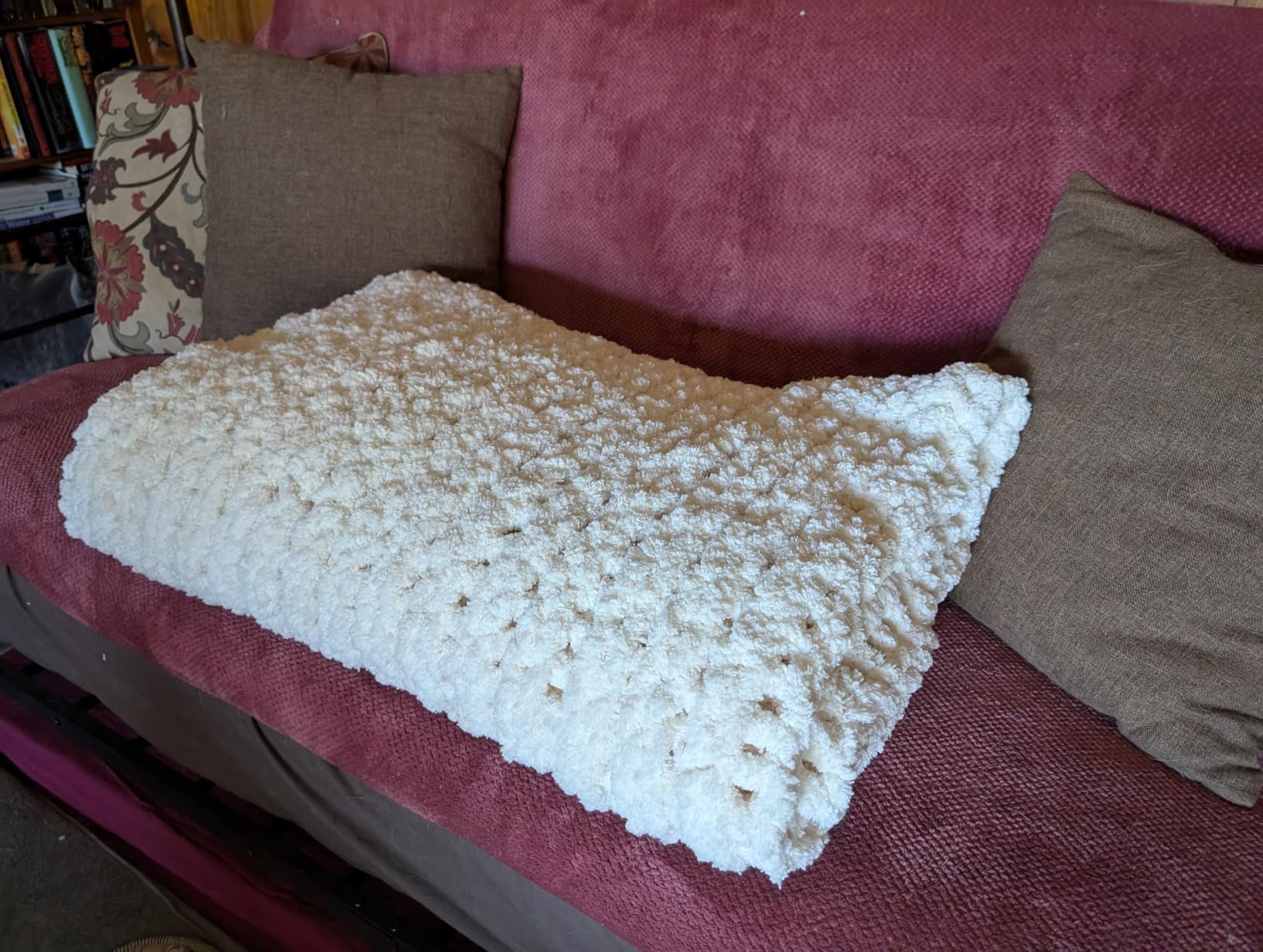 L'AGRATY Chunky Knit Blanket Throw,Soft Chenille Yarn Throw Blanket 50x60,Handmade Cable Knit Crochet Blanket,Large Knit Blankets Chunky Yarn,Rope Knot Throw Blanket for Couch Sofa Bed Home Decor customer photo 1