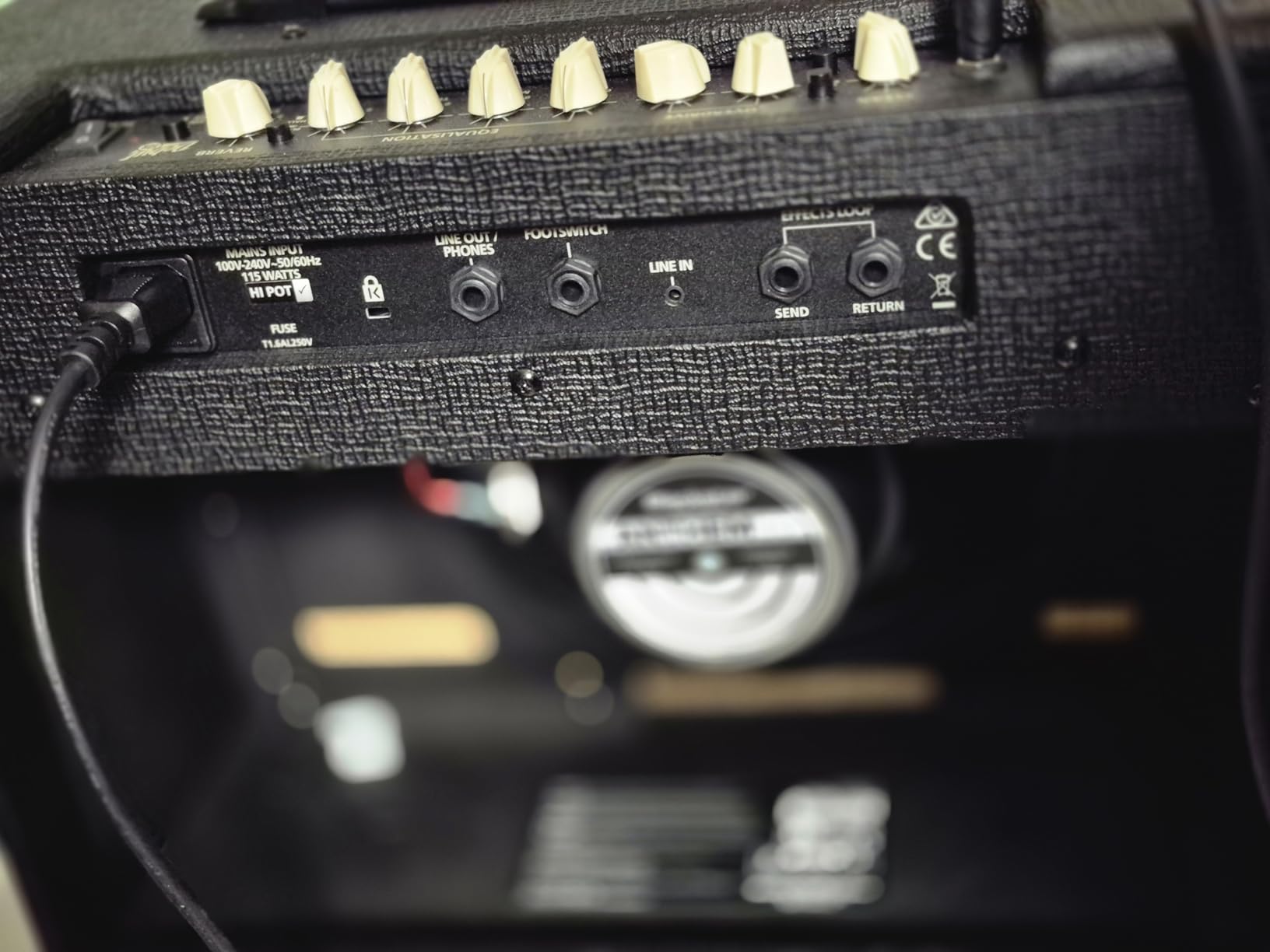 Blackstar Debut 50R Guitar Combo Amplifier, Cream customer photo 1