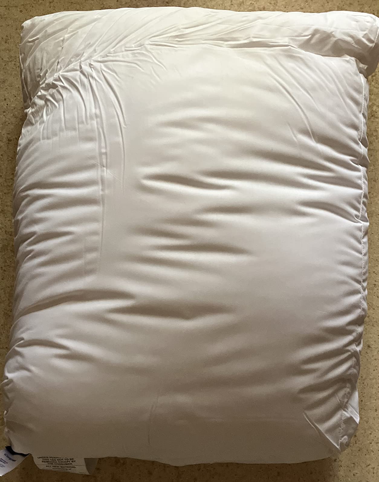 Casper Sleep Essential Pillow 2-Pack, Standard Size - Medium Soft Feel, Down-Alternative Fill, Supports Side, Back & Stomach Sleepers customer photo 2