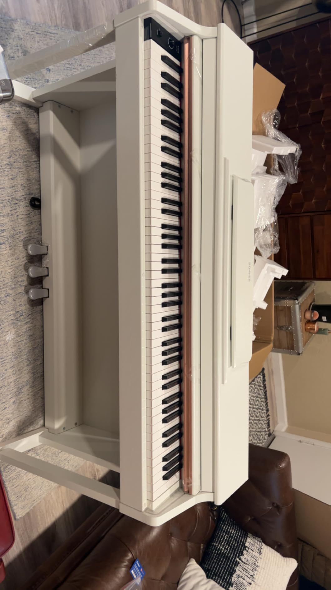 Donner DDP-200 Upright Digital Piano with 88 Key Dynamic Graded Hammer Action Weighted Keyboard, LCD Screen, 5 Reverb, BT MIDI, Three Pedal customer photo 1