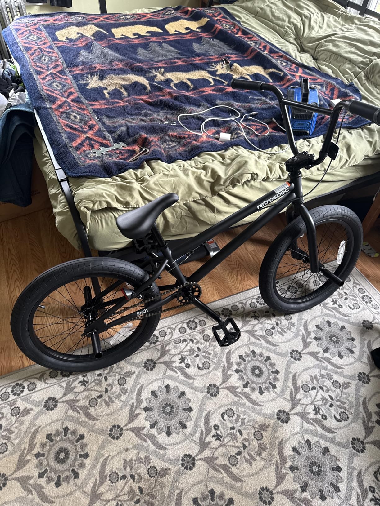 Retrospec Sesh 20-inch Kids BMX Bike - Freestyle Youth Bicycle for Boys and Girls With Removable Axle Pegs, U-Brake, Threadless Steering and Shock-Absorbing Tires for Children Ages 6-11 Years Old customer photo 1