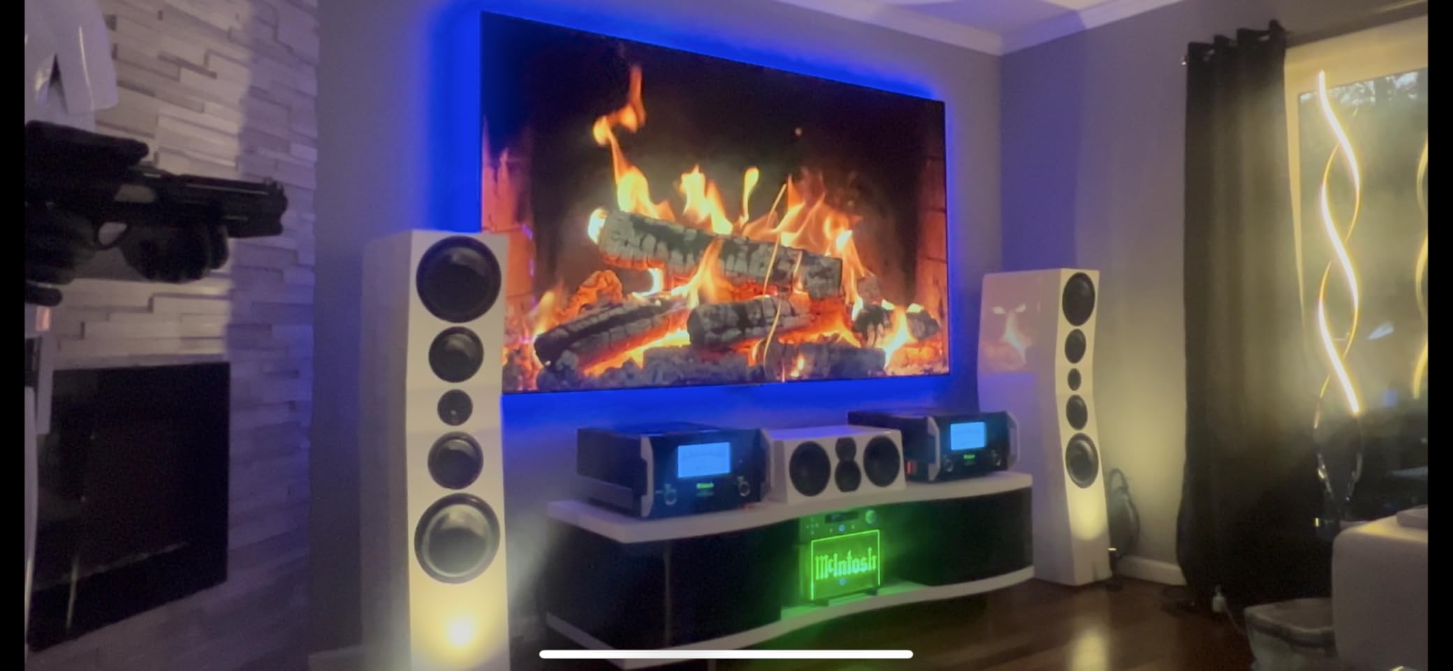 SVS Ultra Evolution Pinnacle Tower Speaker with Quad 8