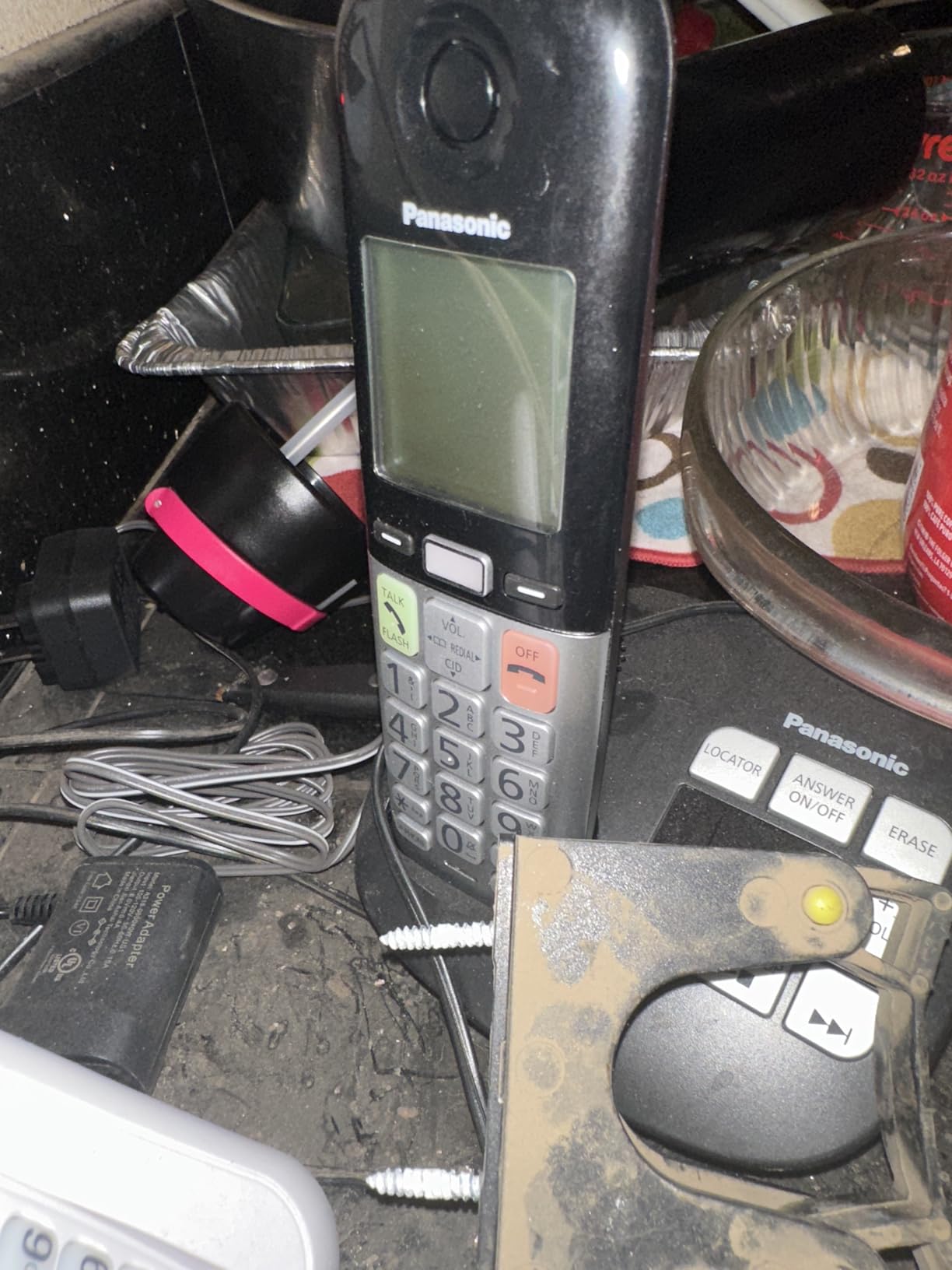 Panasonic Cordless Phone, Easy to Use with Large Display and Big Buttons, Flashing Favorites Key, Built in Flashlight, Call Block, Volume Boost, Talking Caller ID, 2 Cordless Handsets - KX-TGU432W customer photo 1