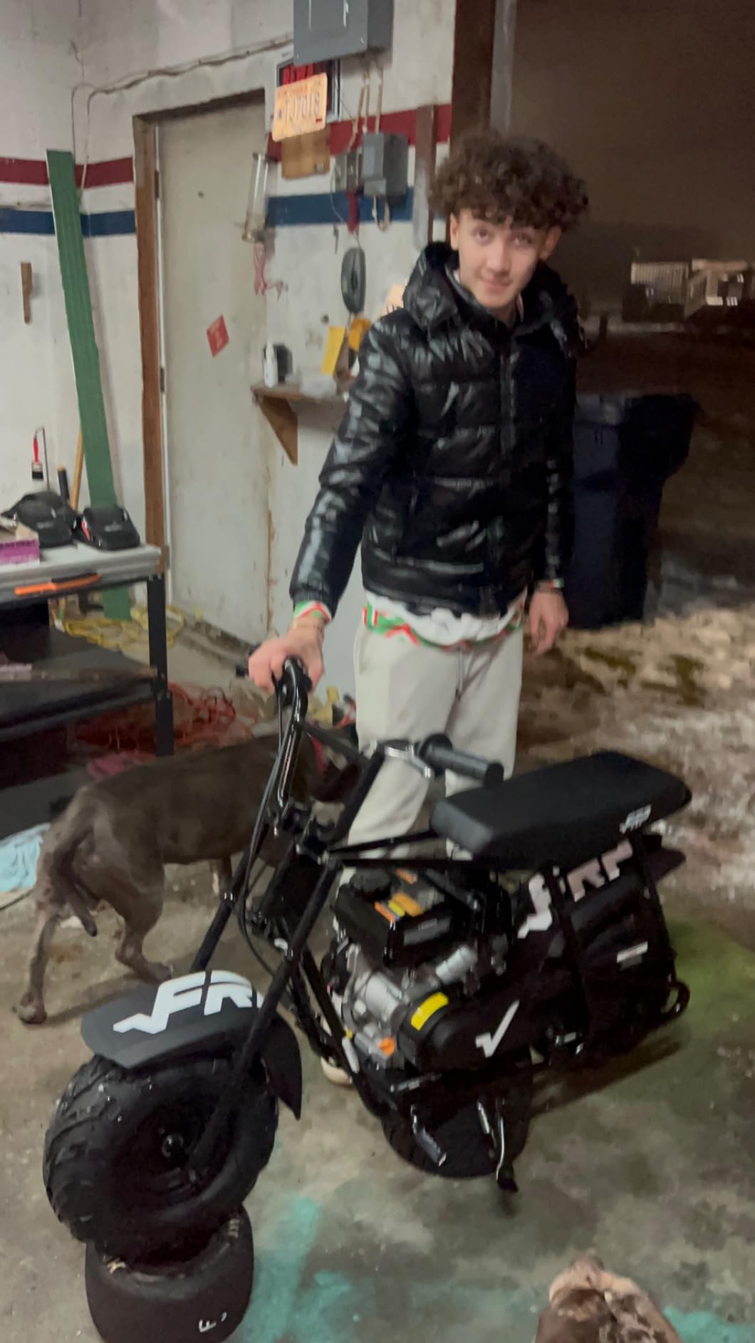 [Starts Right Up] FRP MB40 4-Stroke Mini Bike, 40CC Teens Mini Dirt Bike with No Mixing Oil Need, Easy to Assemble/Touch Protection, 18 Mph Max Speed and Support Up to 165 LBS (Red) customer photo 2