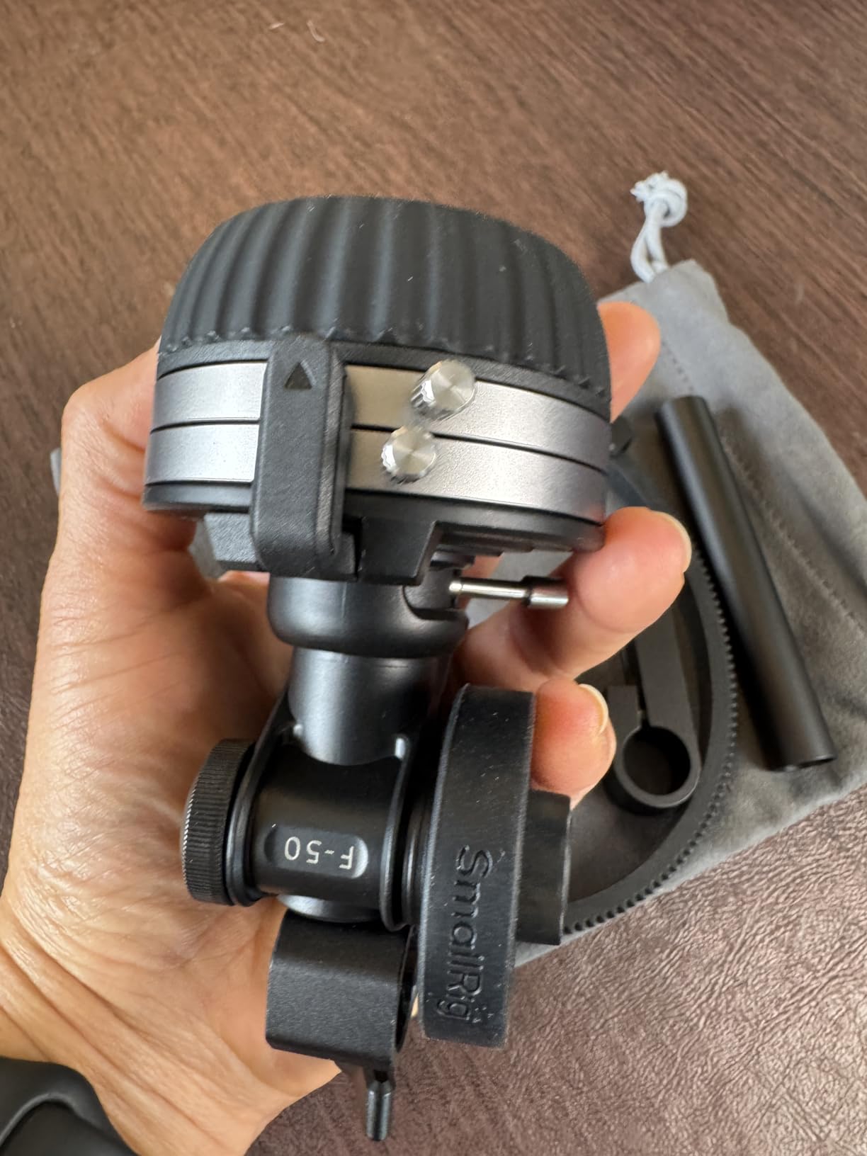 SmallRig Follow Focus F50 with Stepless Dynamic Damping Lever Adjustment and A/B Stops, 15mm Rod & Rod Clamp, for DSLR, Sony FE/FEC, Canon customer photo 2