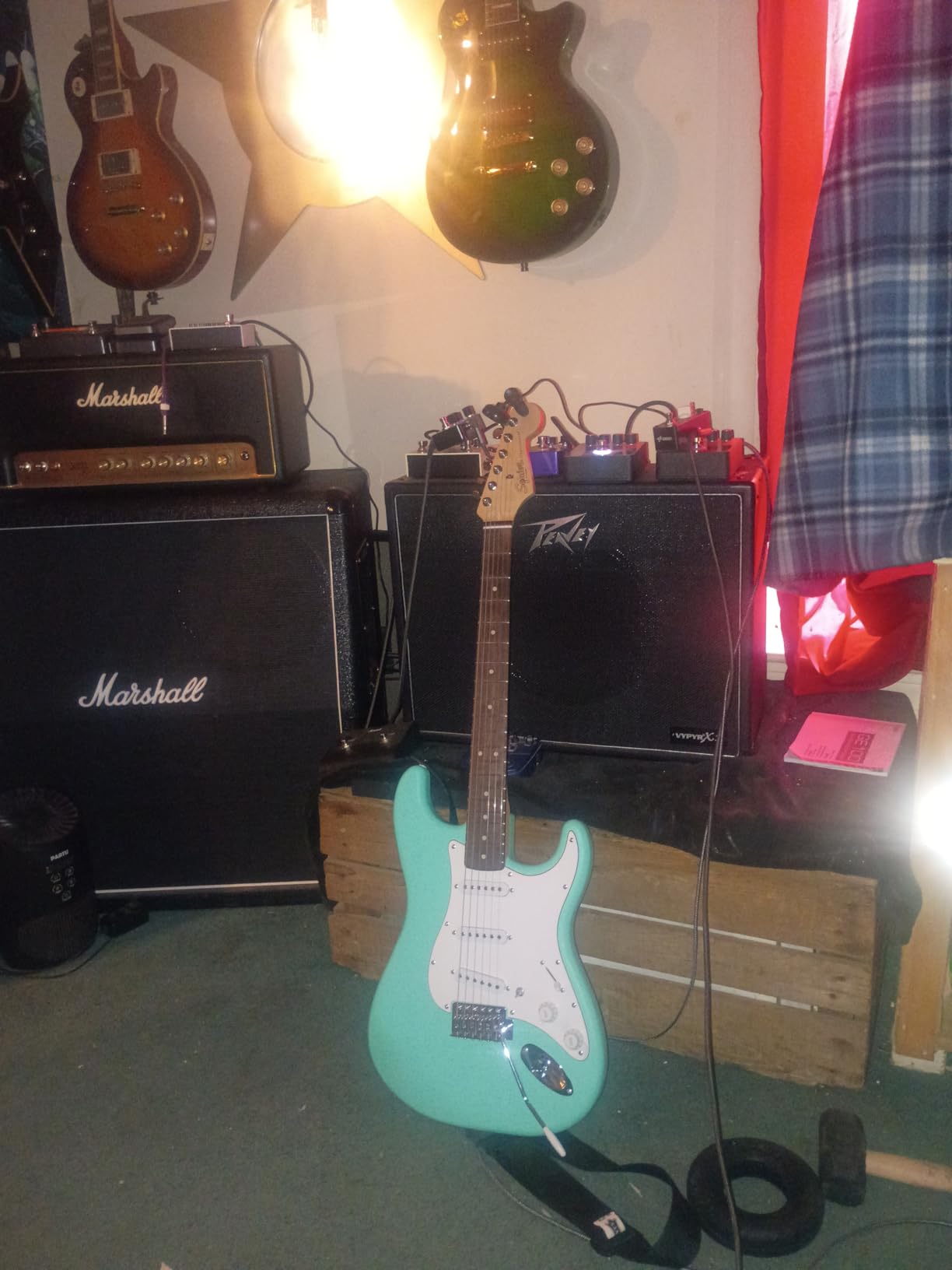 Fender Squier Debut Series Stratocaster Electric Guitar, Beginner Guitar, 2-Year Warranty, Includes Free Lessons, Sea Foam Green with Satin Urethane Finish customer photo 2