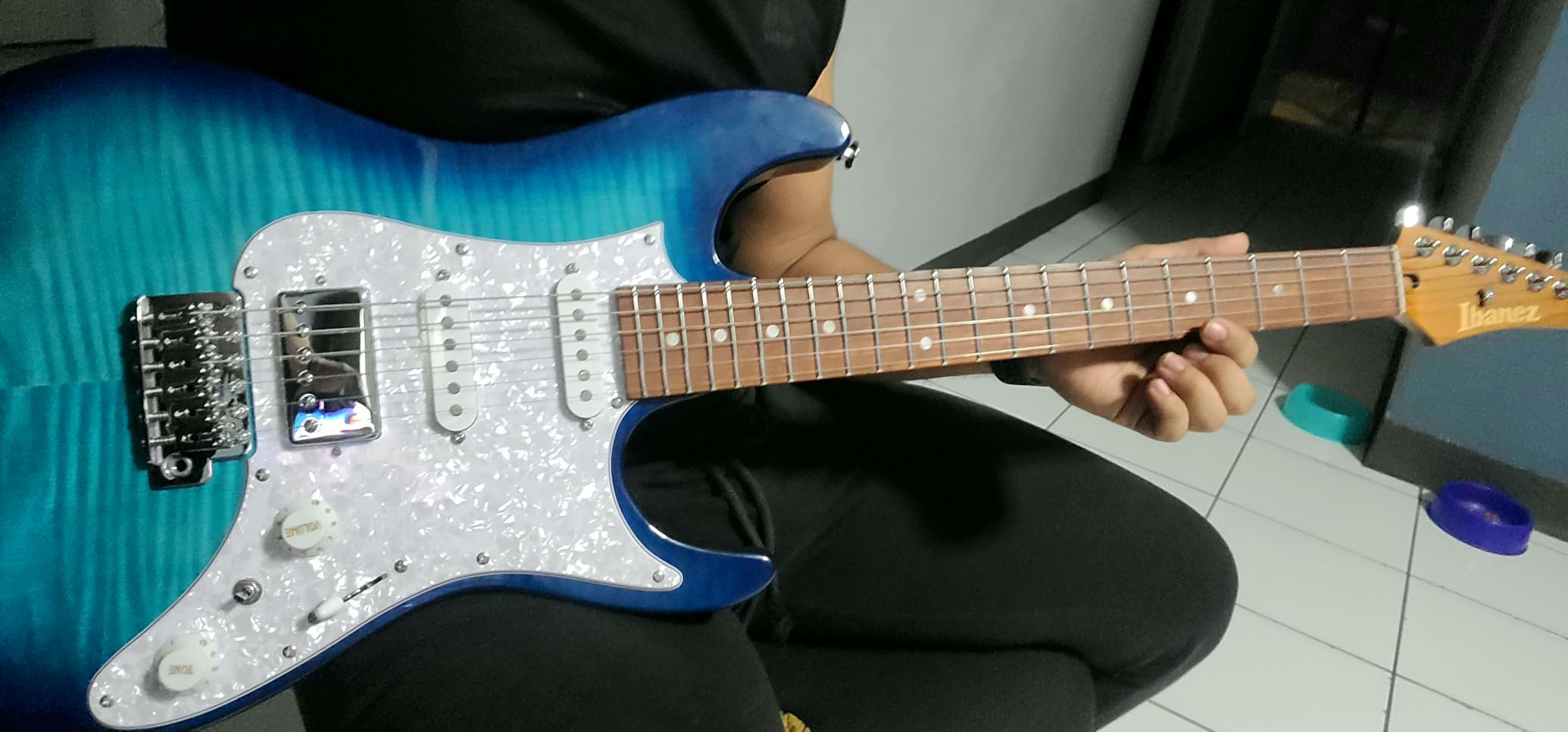 Ibanez Standard AZ22S1F Electric Guitar - Transparent Turquoise Burst customer photo 1
