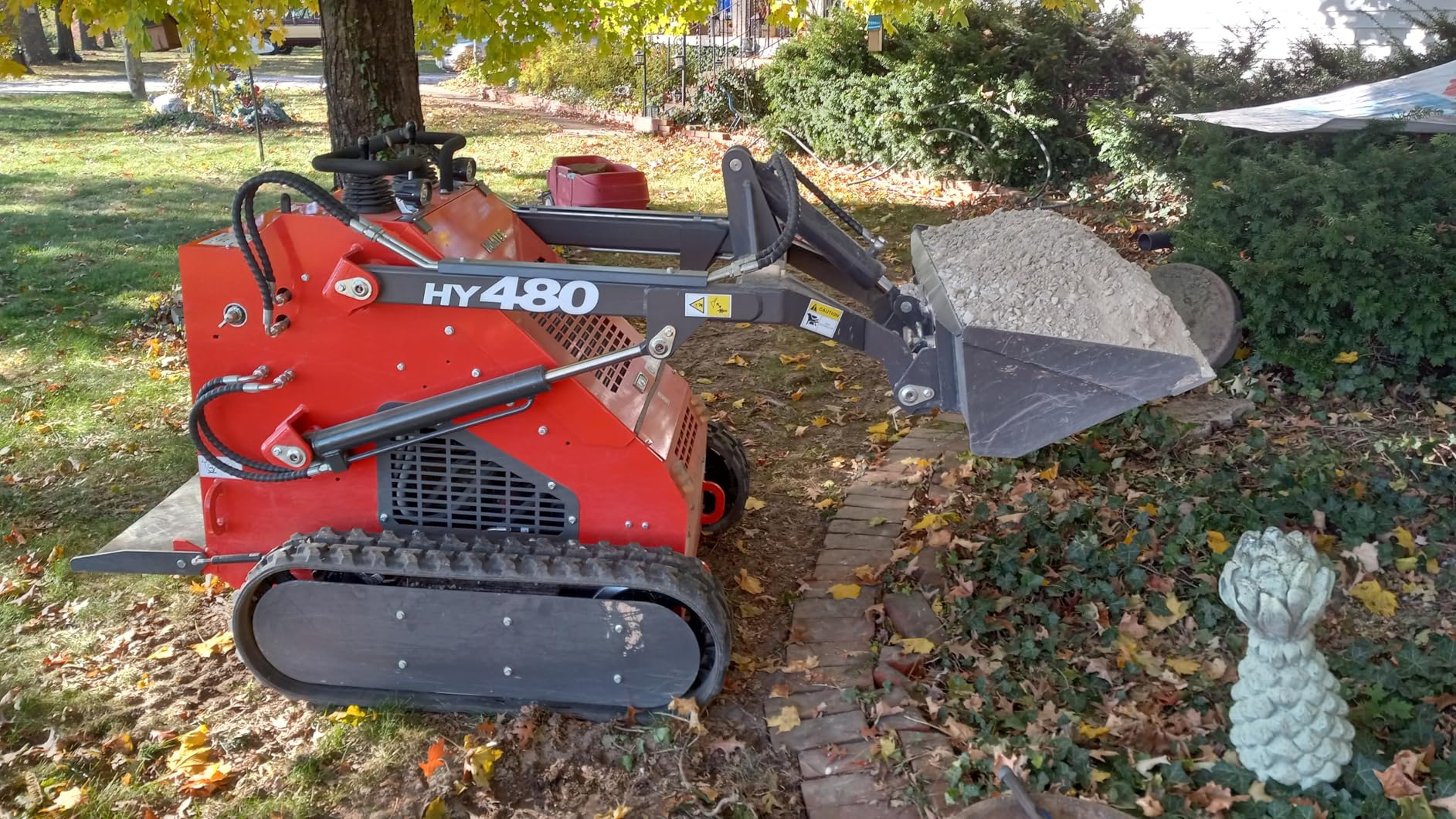 HY480C Mini Skid Steer Loader Stand-On Tracked 1234 lbs with Bucket | 23HP V-Twin Gas Engine, 3-Pump 3-Valve Hydraulic System, 1765 lbs Max Lift Capacity, Tracked Compact Utility Loader customer photo 1