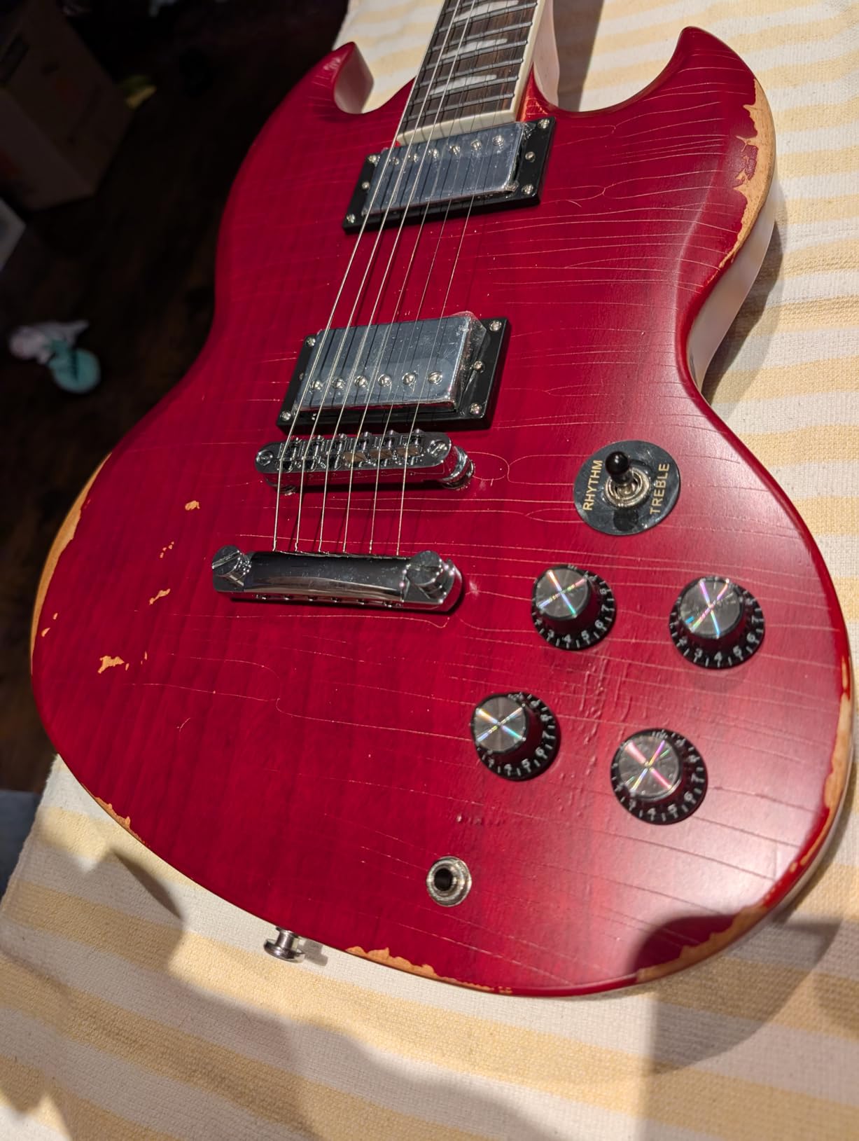 KGD Relic SG Style Electric Guitar, Solid Body Mahogany Body and Neck, Rosewood Fingerboard, Bone Nut customer photo 2